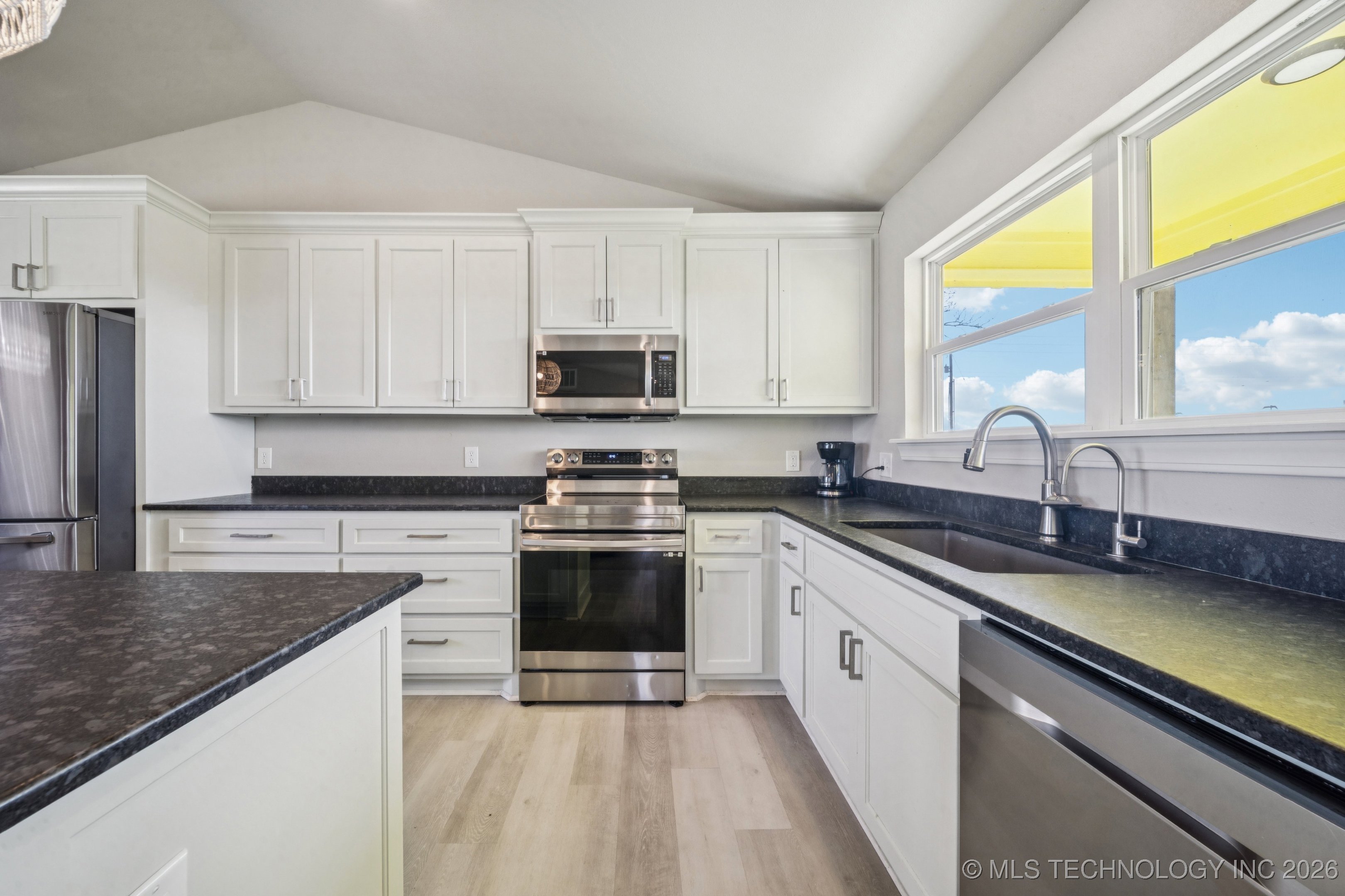 2152 E 430 Road Property Photo 19