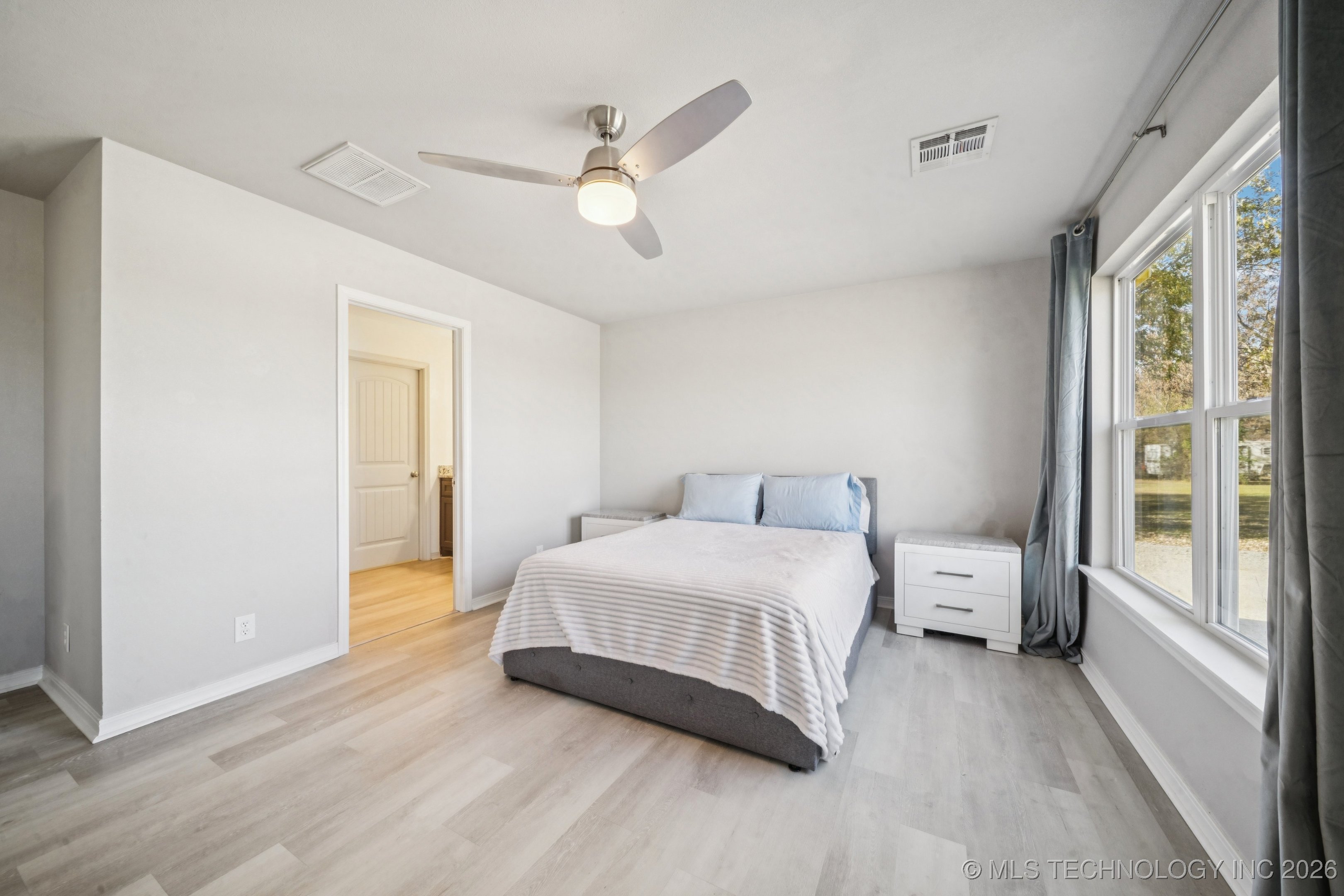 2152 E 430 Road Property Photo 24