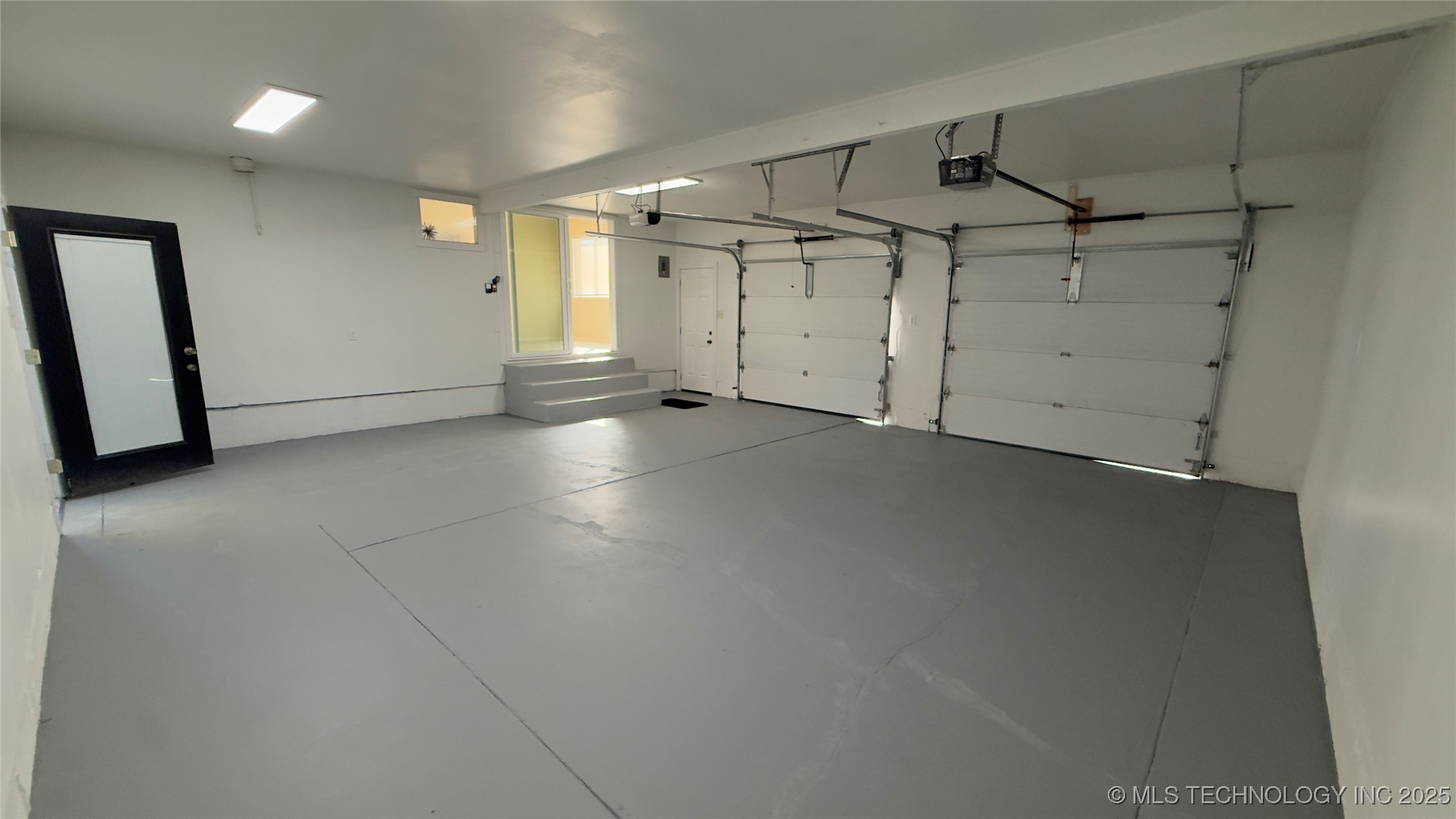 6701 E 9th Street Property Photo 22