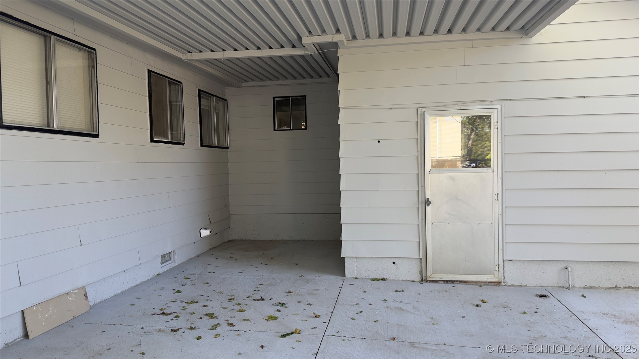 6701 E 9th Street Property Photo 25