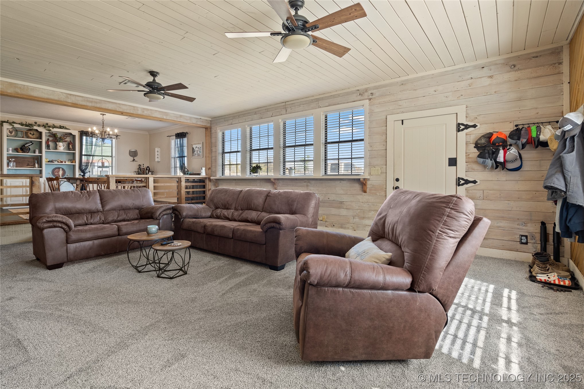 441 Acorn Property Photo 10