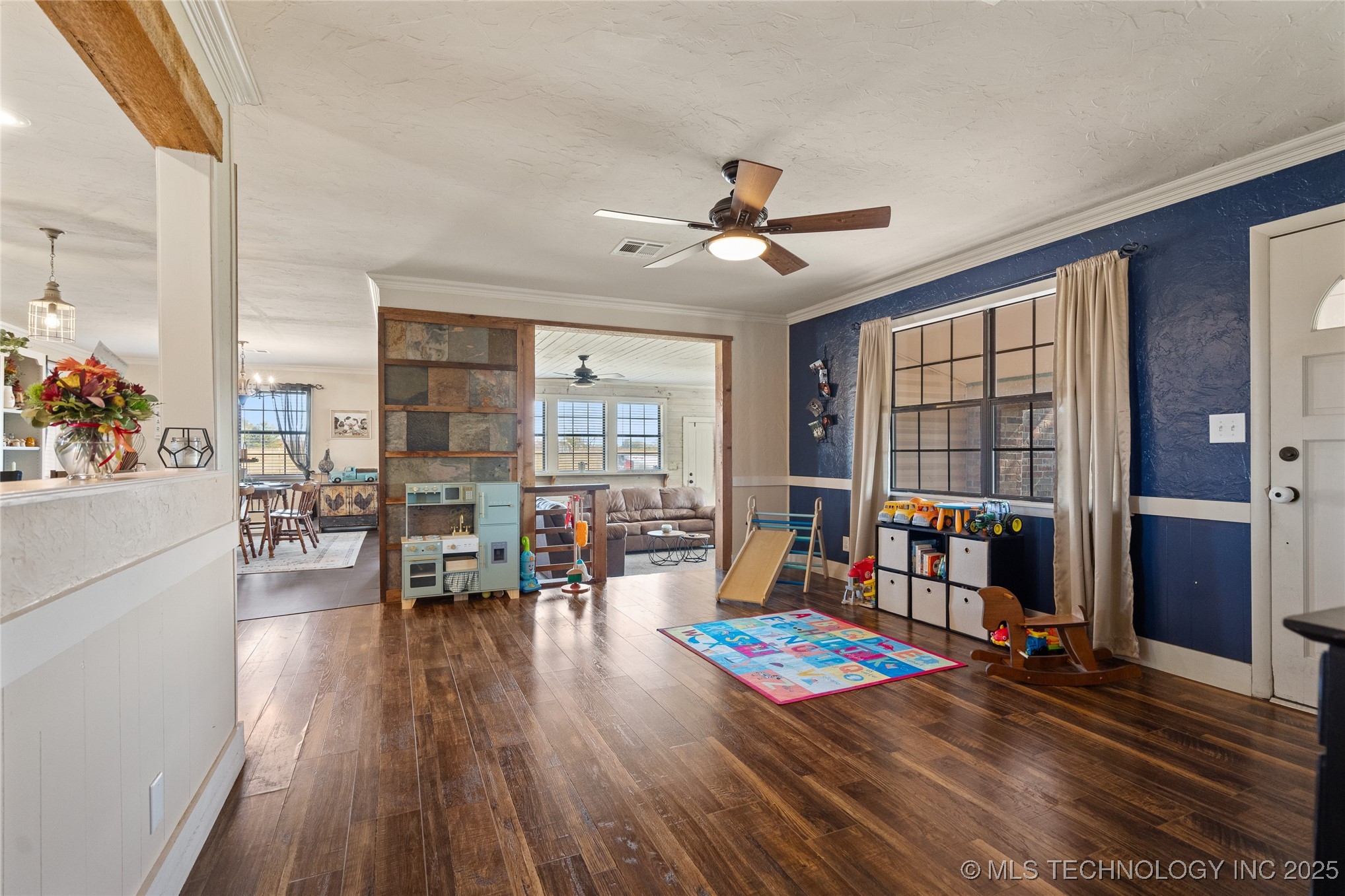 441 Acorn Property Photo 21