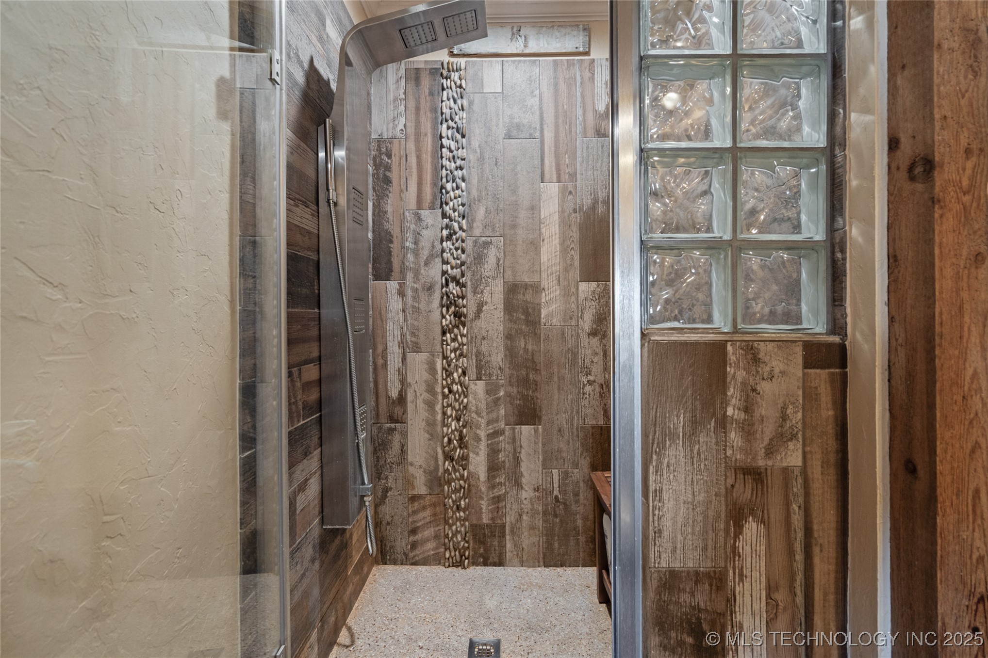 441 Acorn Property Photo 29