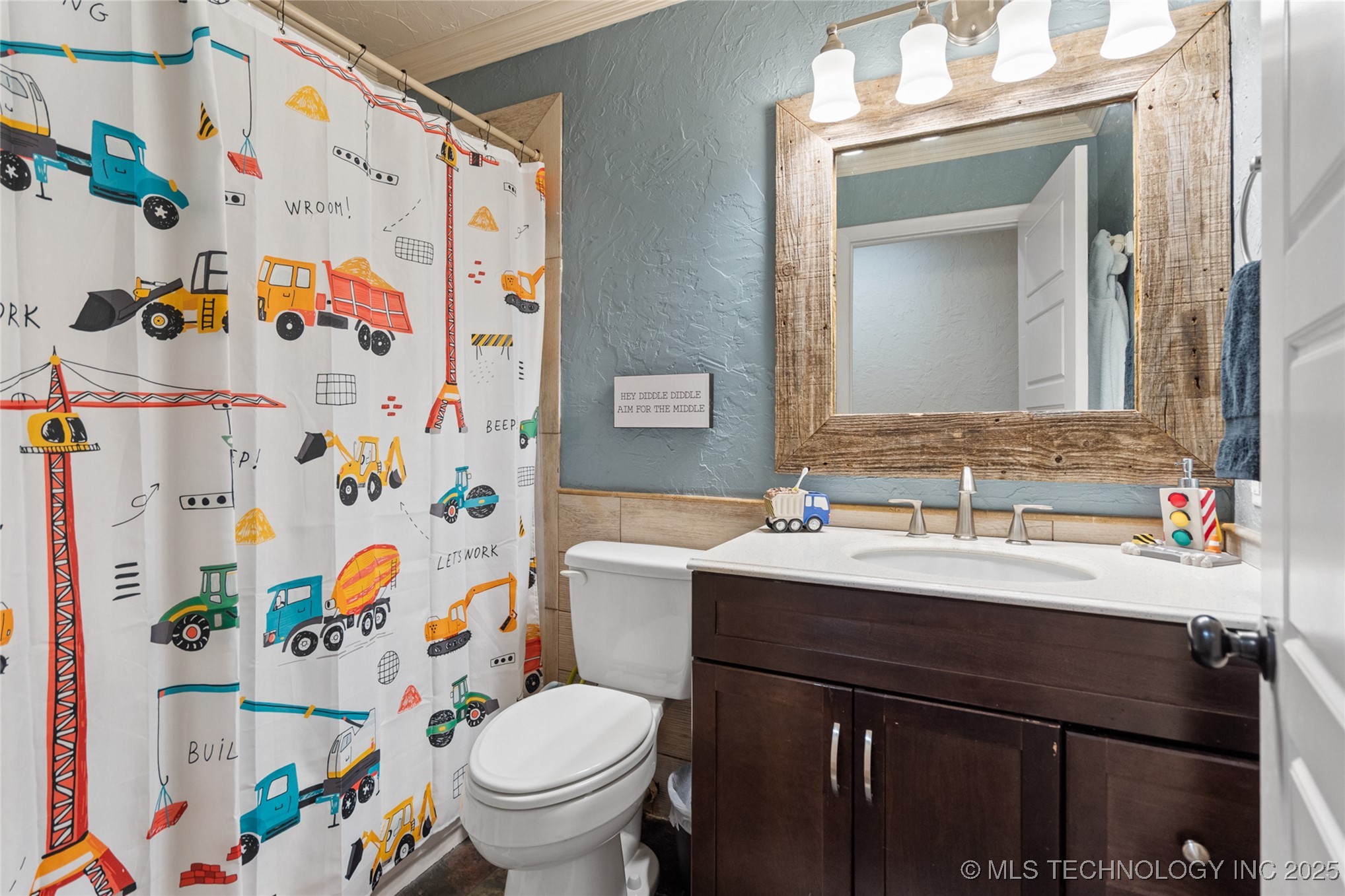 441 Acorn Property Photo 33