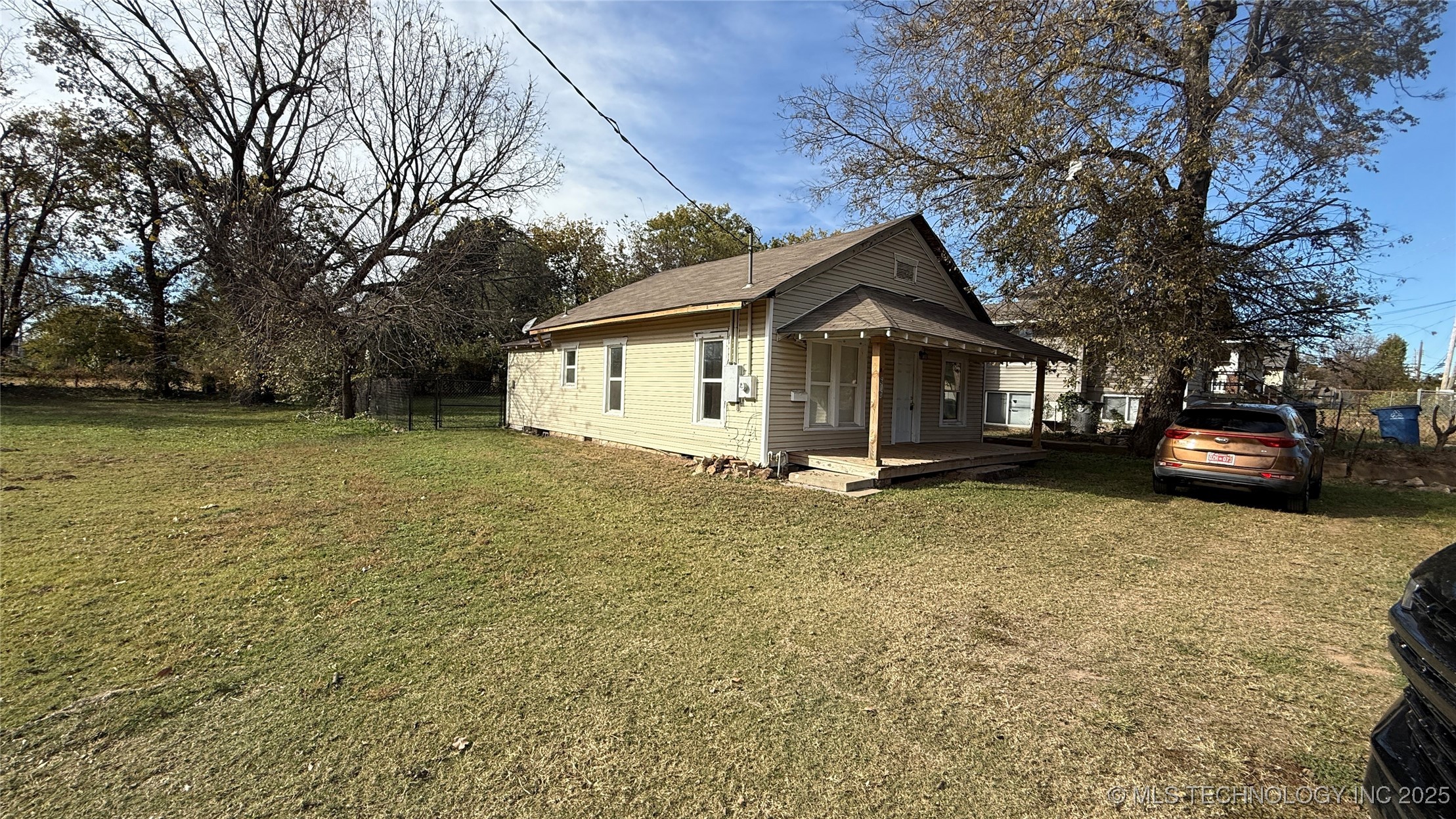 610 S 53rd West Avenue Property Photo 4