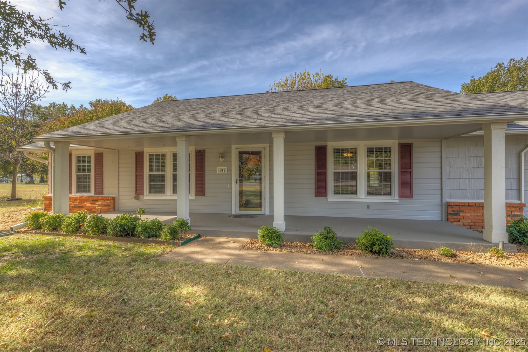 405 N Will Rogers Loop E Property Photo 7