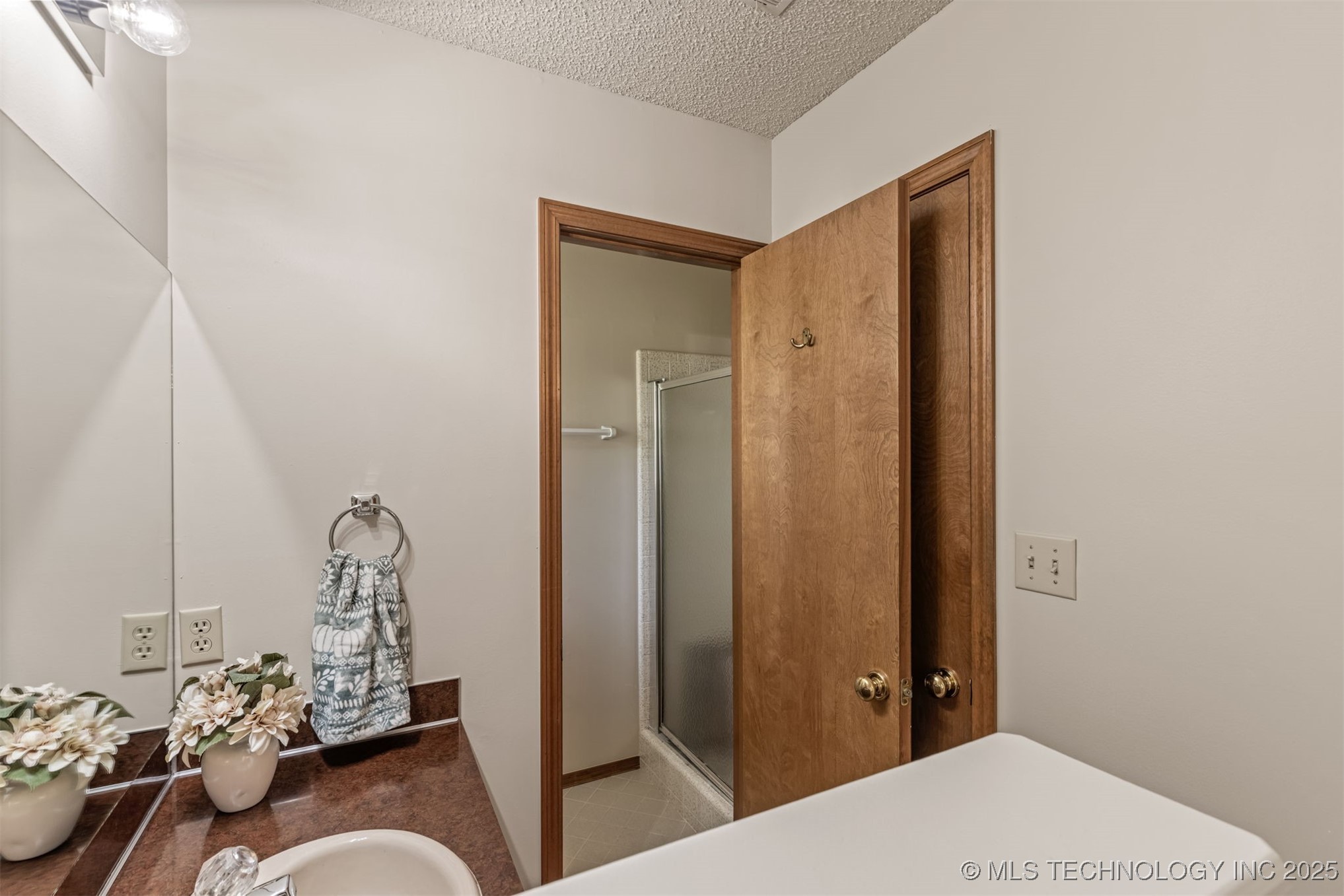 405 N Will Rogers Loop E Property Photo 48