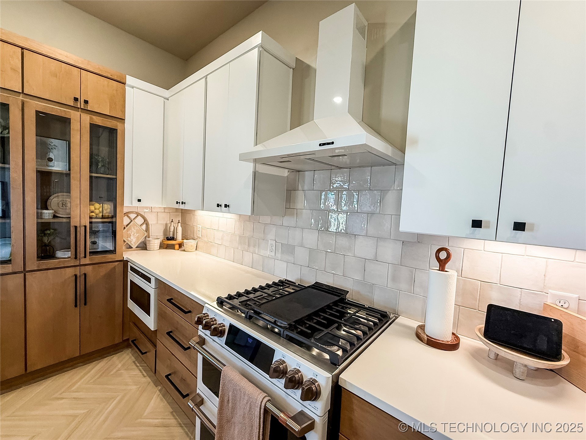 808 W Prairie View Road Property Photo 14