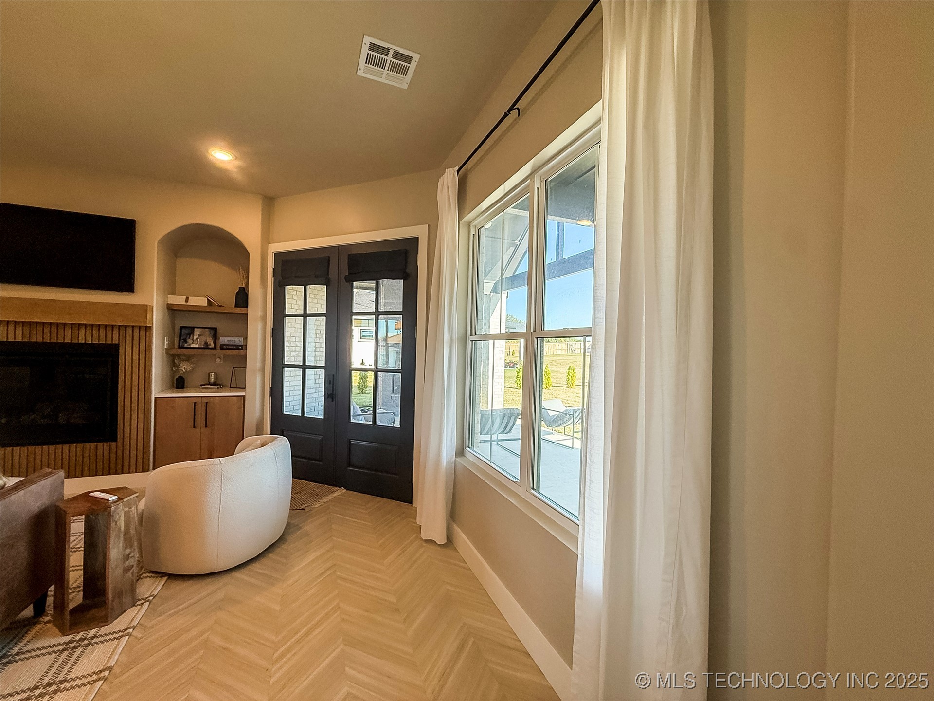 808 W Prairie View Road Property Photo 21