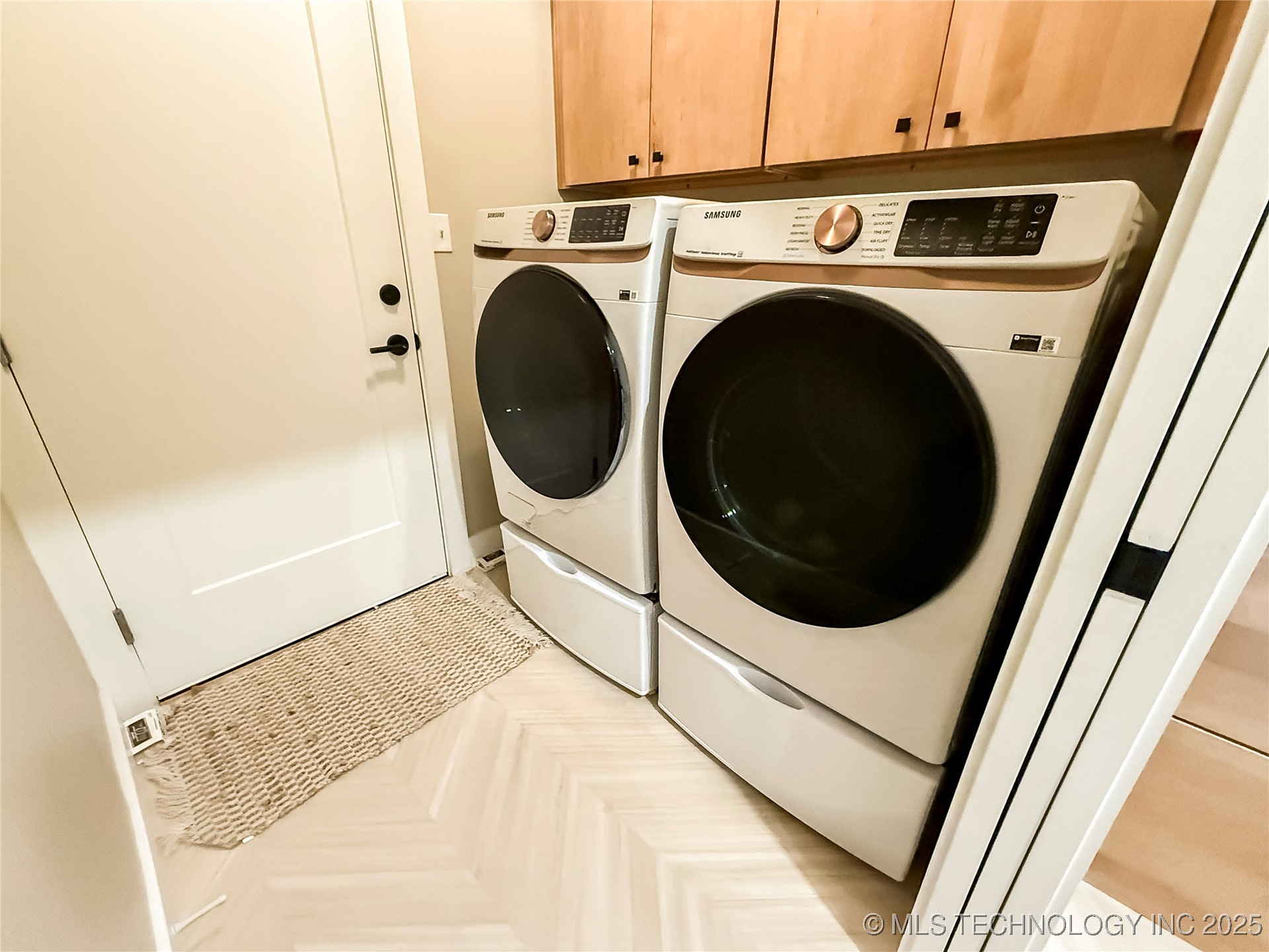 808 W Prairie View Road Property Photo 25