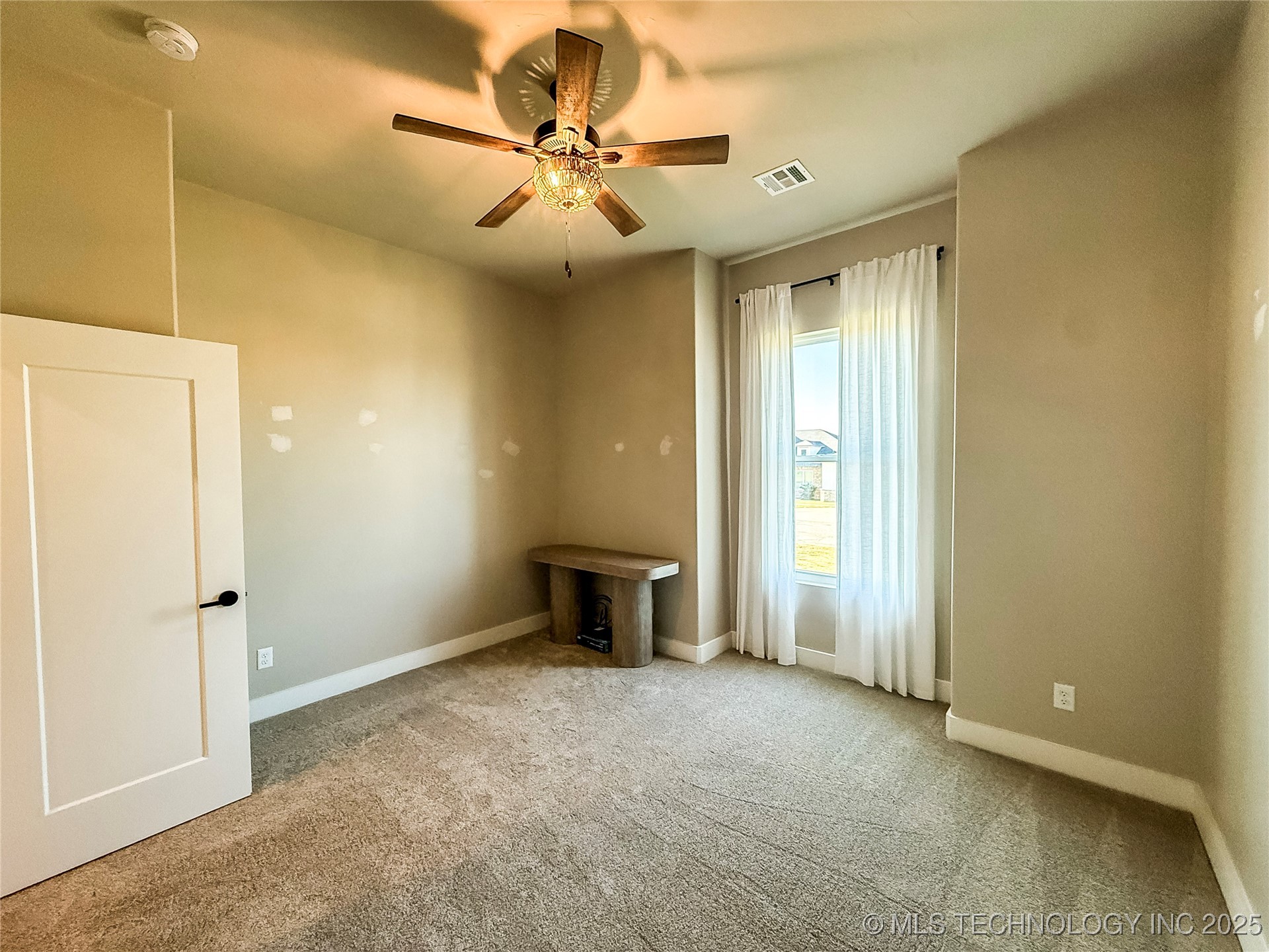 808 W Prairie View Road Property Photo 31