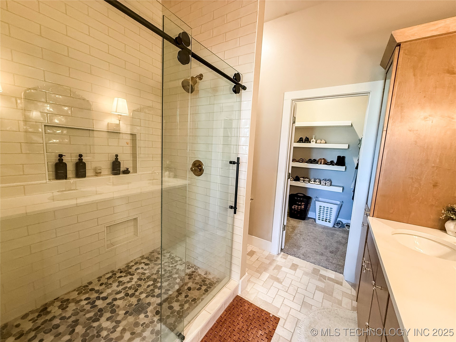 808 W Prairie View Road Property Photo 45