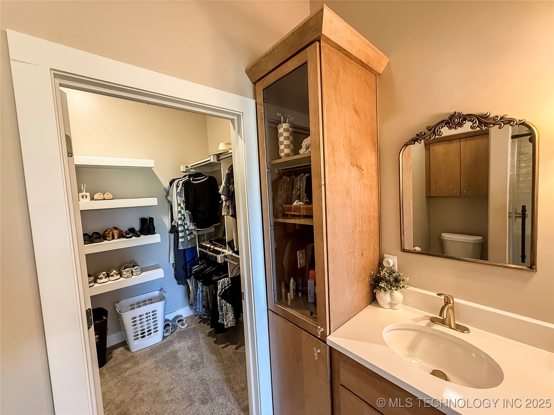 808 W Prairie View Road Property Photo 48