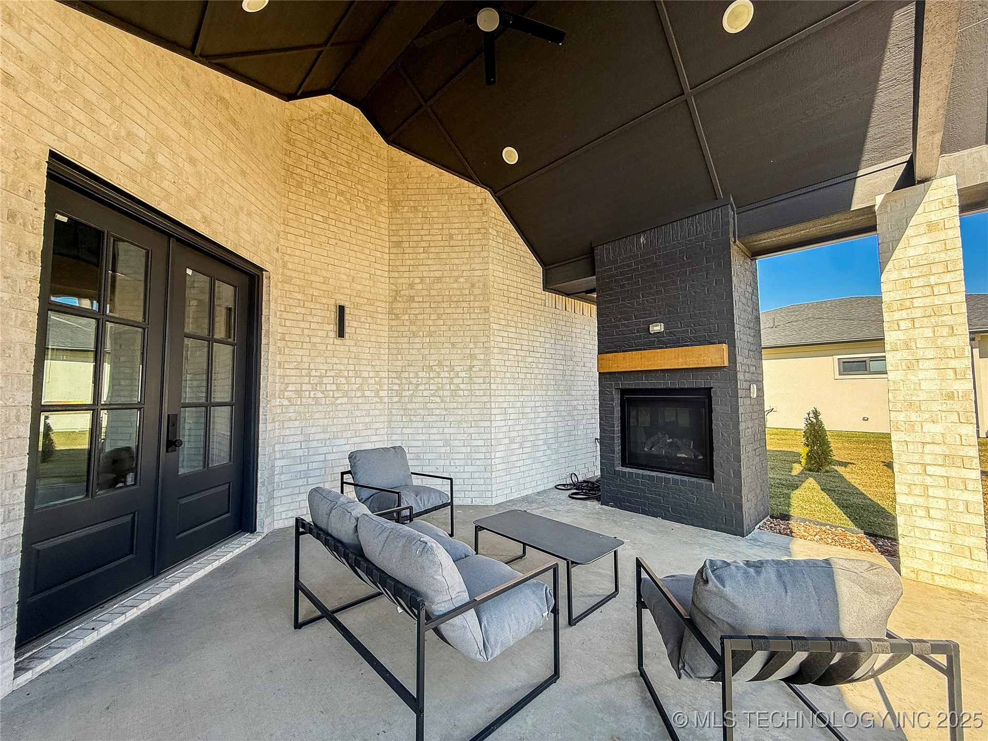 808 W Prairie View Road Property Photo 52