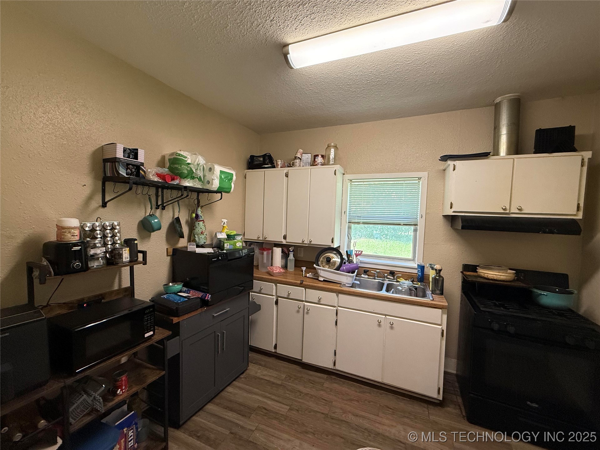 817 3rd Ne Property Photo 2