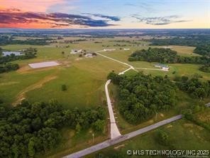 4 S 337th East Avenue Property Photo 3