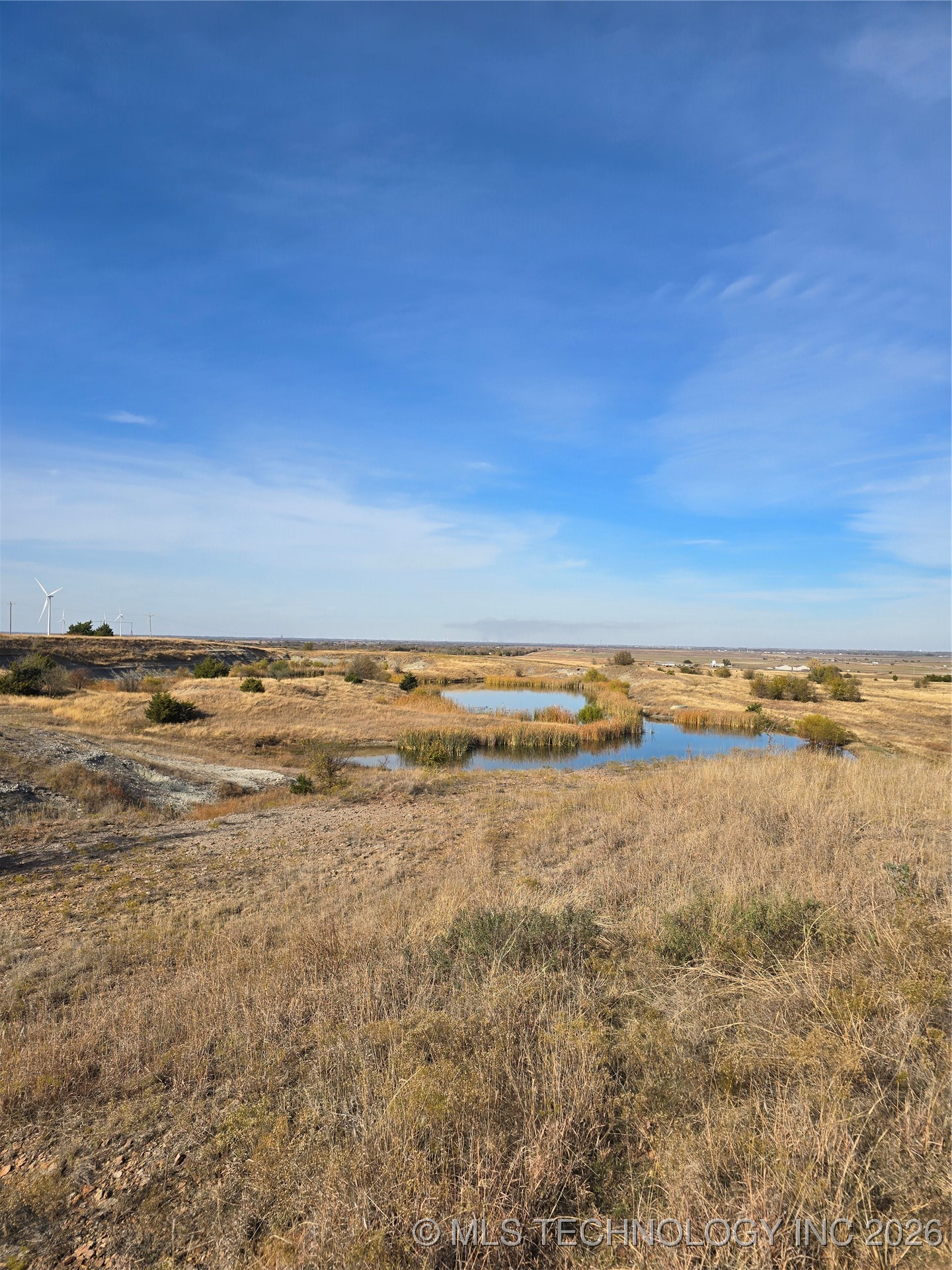 60th Property Photo 7