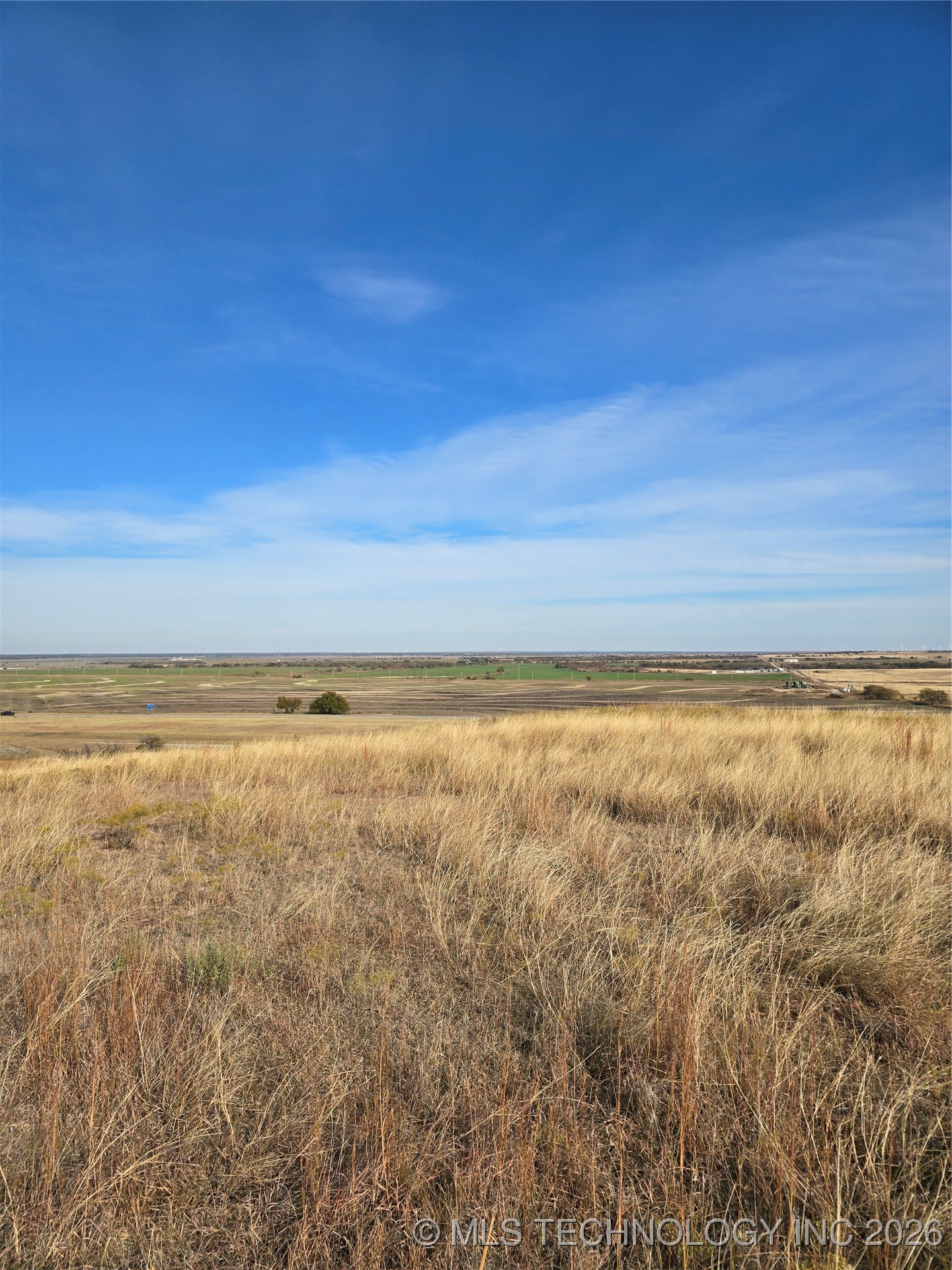 60th Property Photo 22