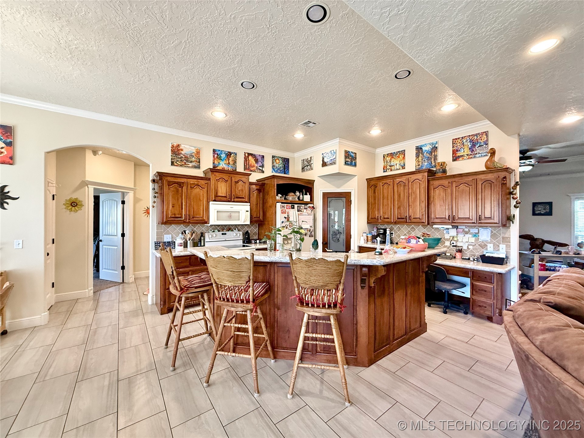 12336 S 273rd East Avenue Property Photo 19