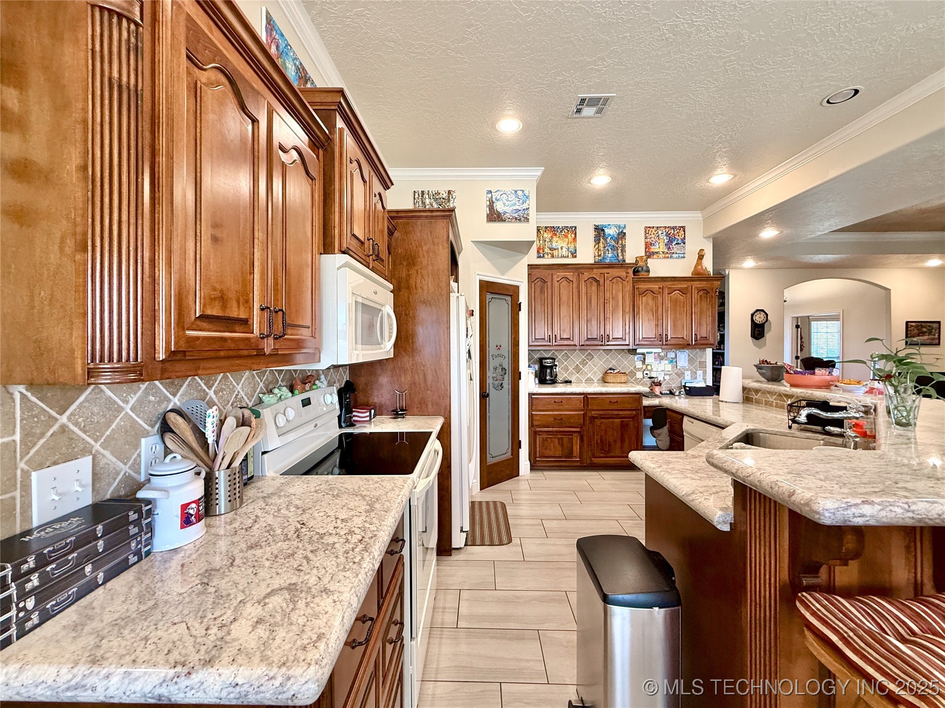 12336 S 273rd East Avenue Property Photo 20