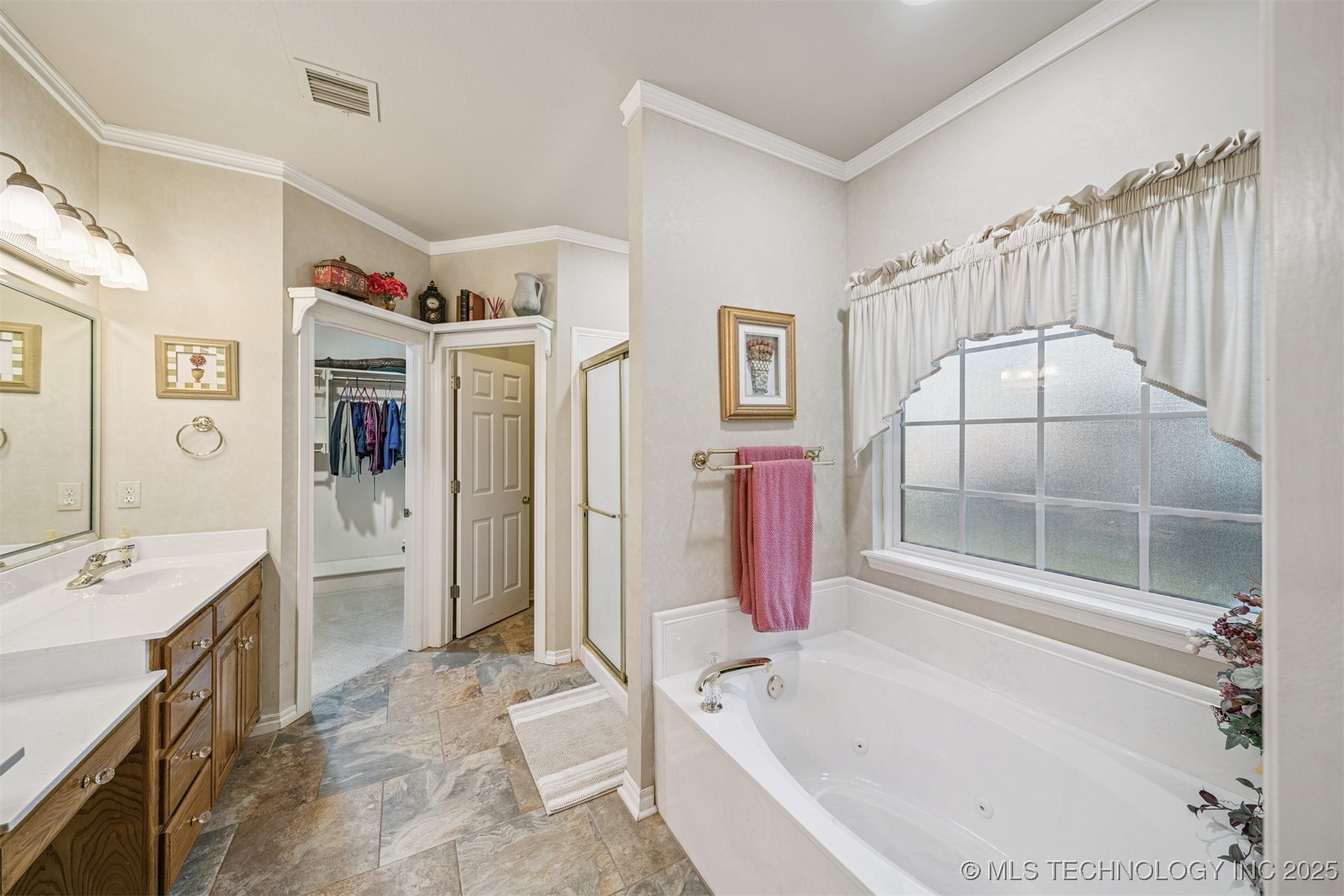 10314 E 92nd Place N Property Photo 24