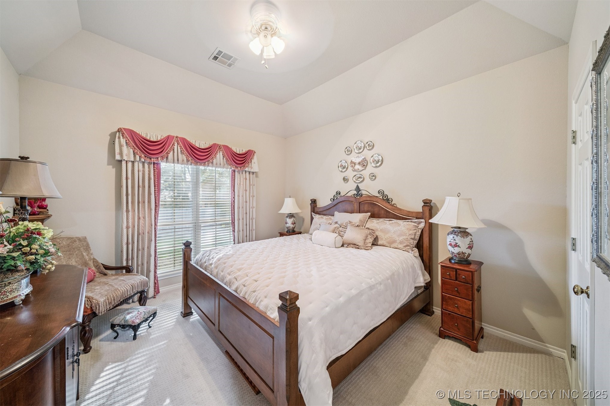 10314 E 92nd Place N Property Photo 32