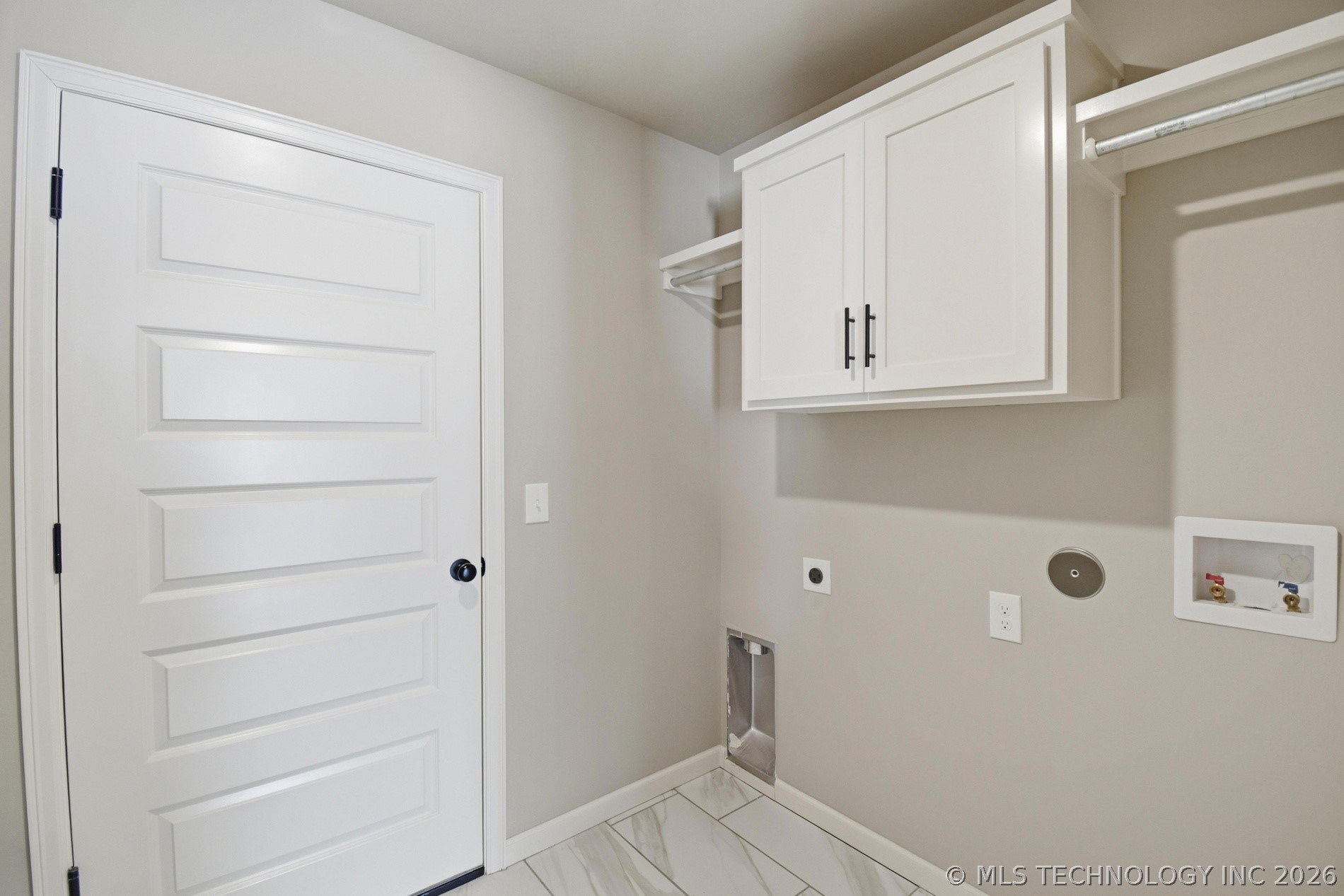 10893 S 277th East Avenue Property Photo 21