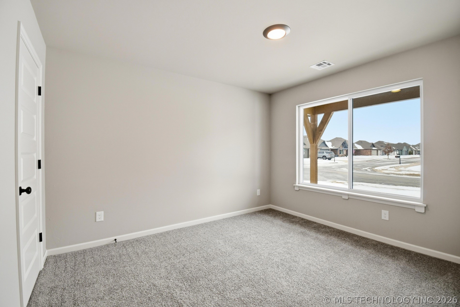 10893 S 277th East Avenue Property Photo 33