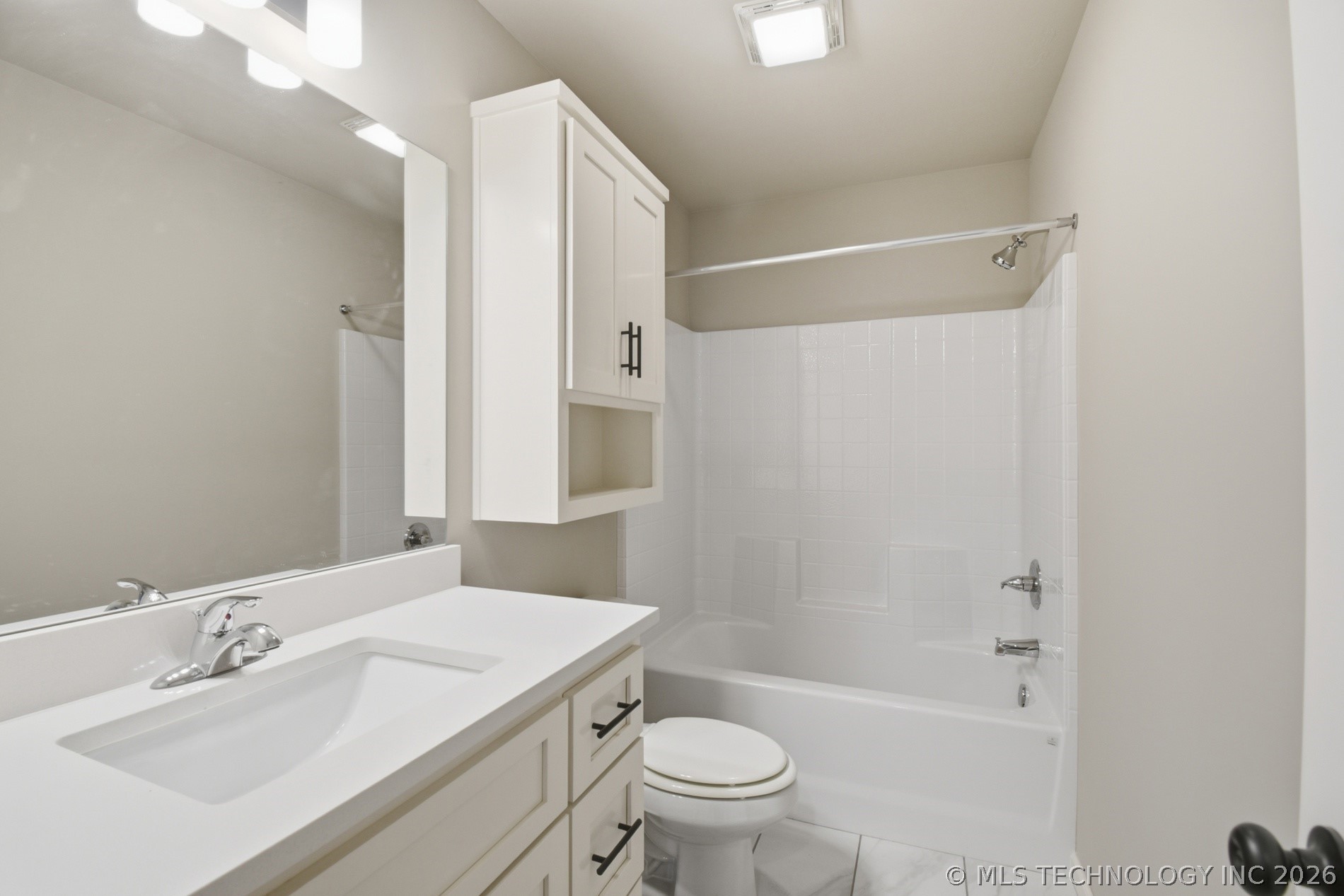 10893 S 277th East Avenue Property Photo 40