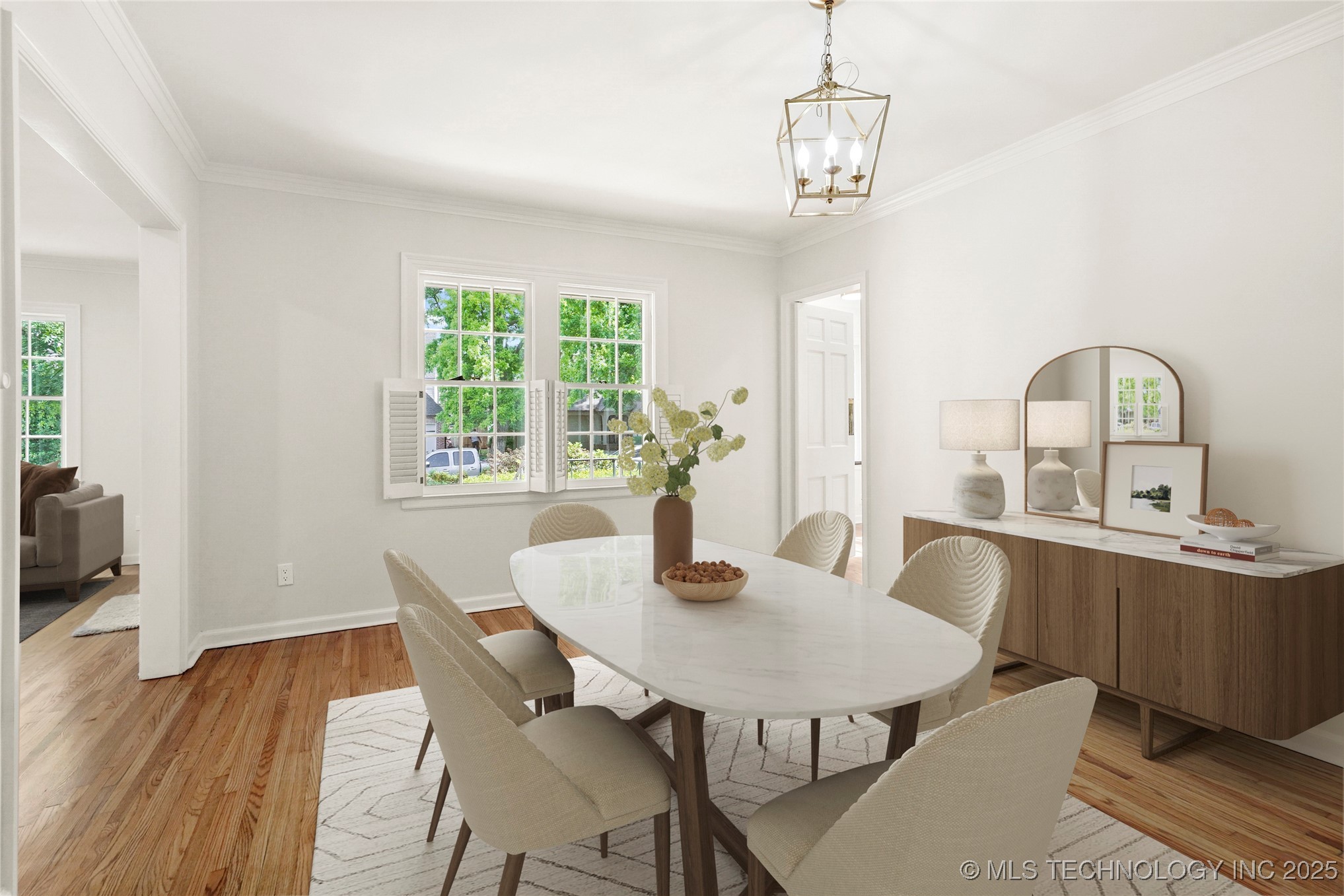 1208 E 29th Street Property Photo 8