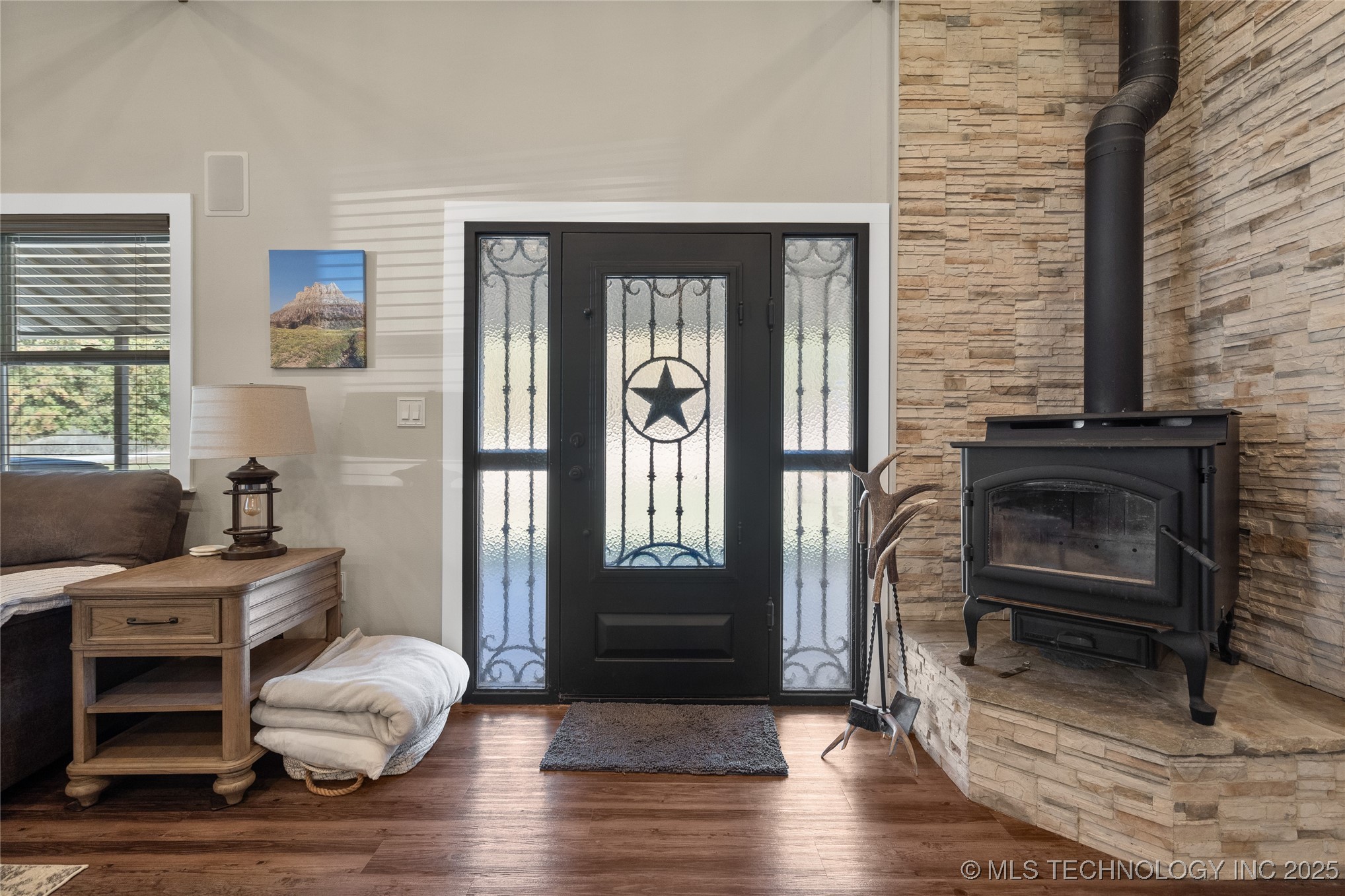 9212 Keltner Road Property Photo 3