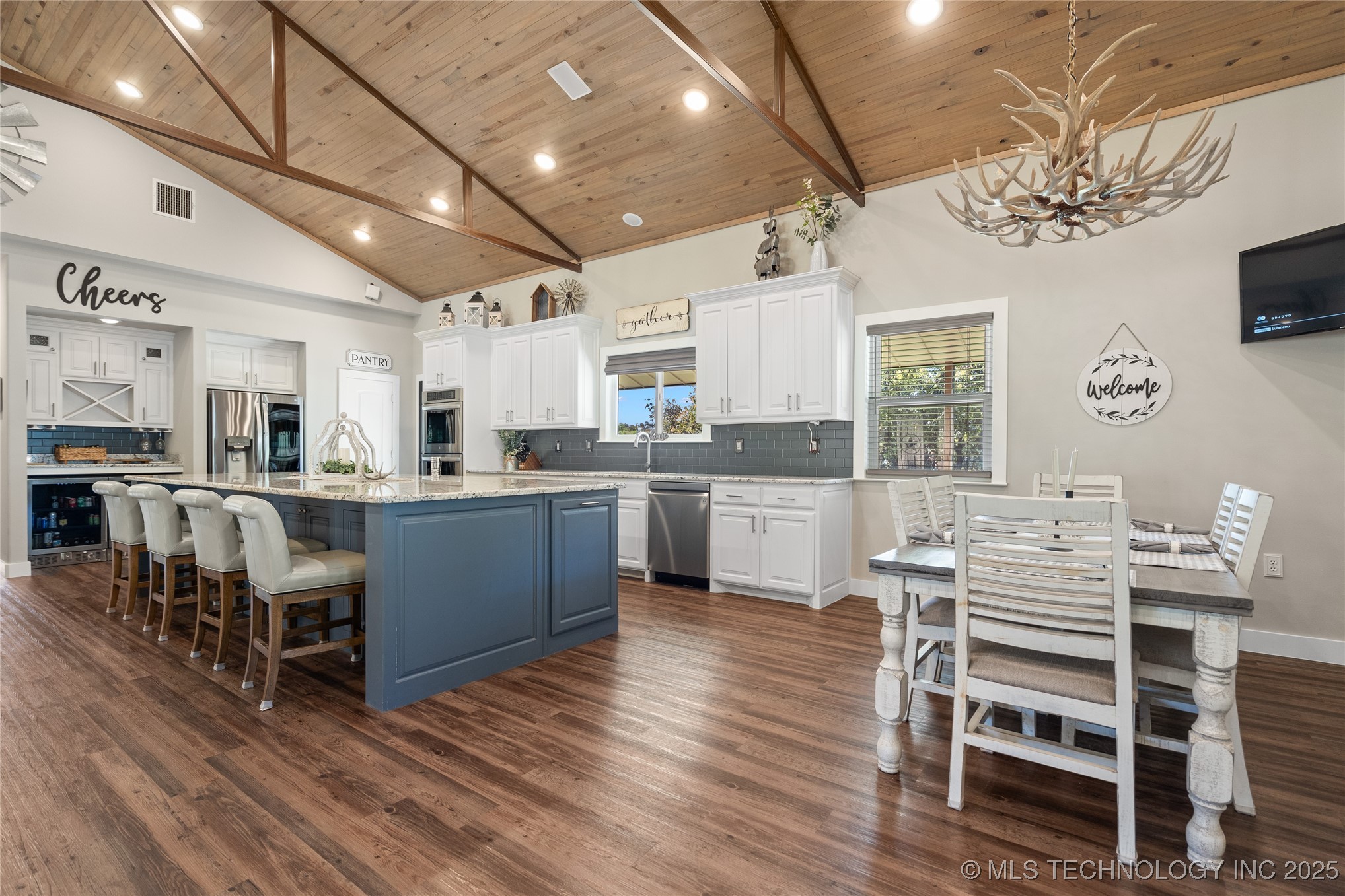 9212 Keltner Road Property Photo 8