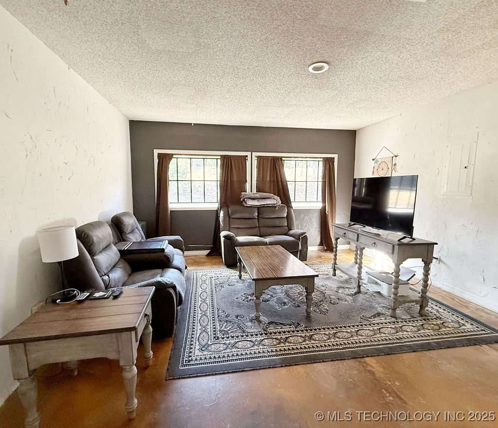 45143 Us Hwy 59 Property Photo 8