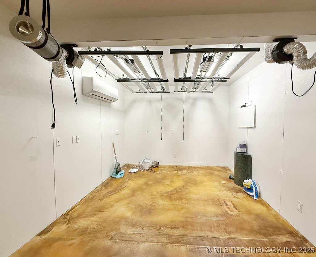 45143 Us Hwy 59 Property Photo 9