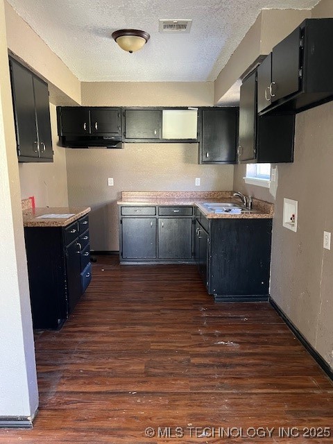 125 W Durant Street Property Photo 3