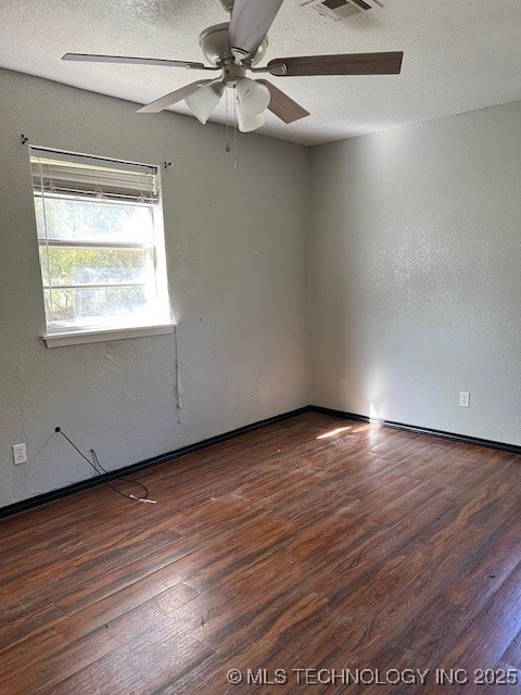 125 W Durant Street Property Photo 8