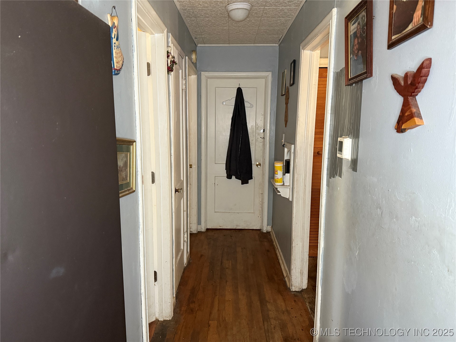 723 Maxwell Nw Property Photo 9