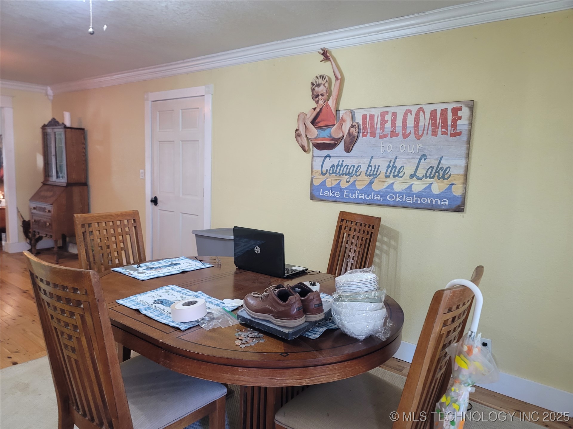 416036 La Vista Drive Property Photo 17