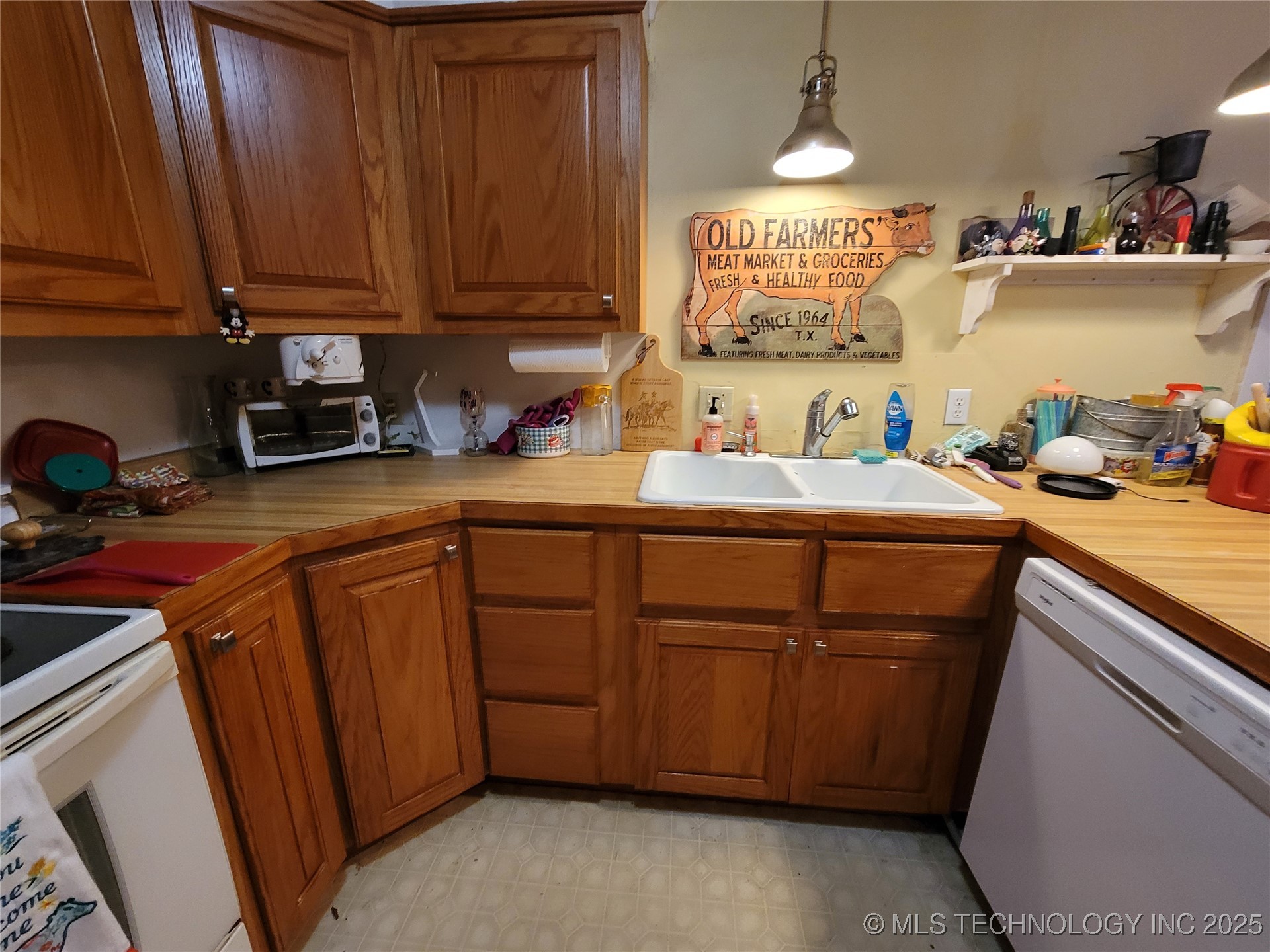 416036 La Vista Drive Property Photo 21