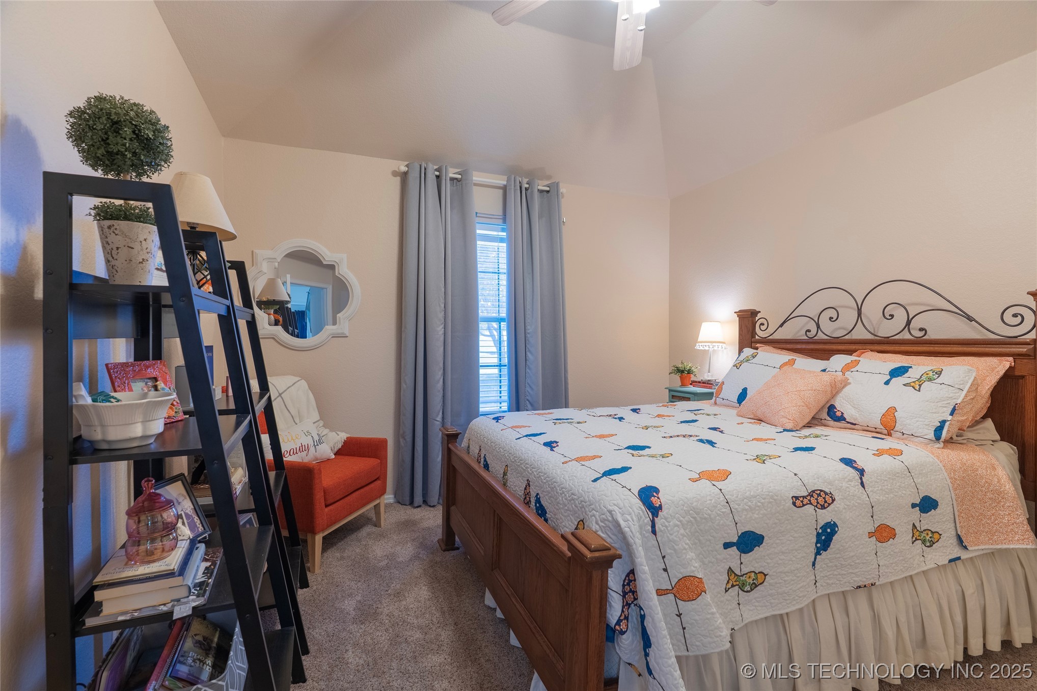 1102 S Catalina Drive Property Photo 8