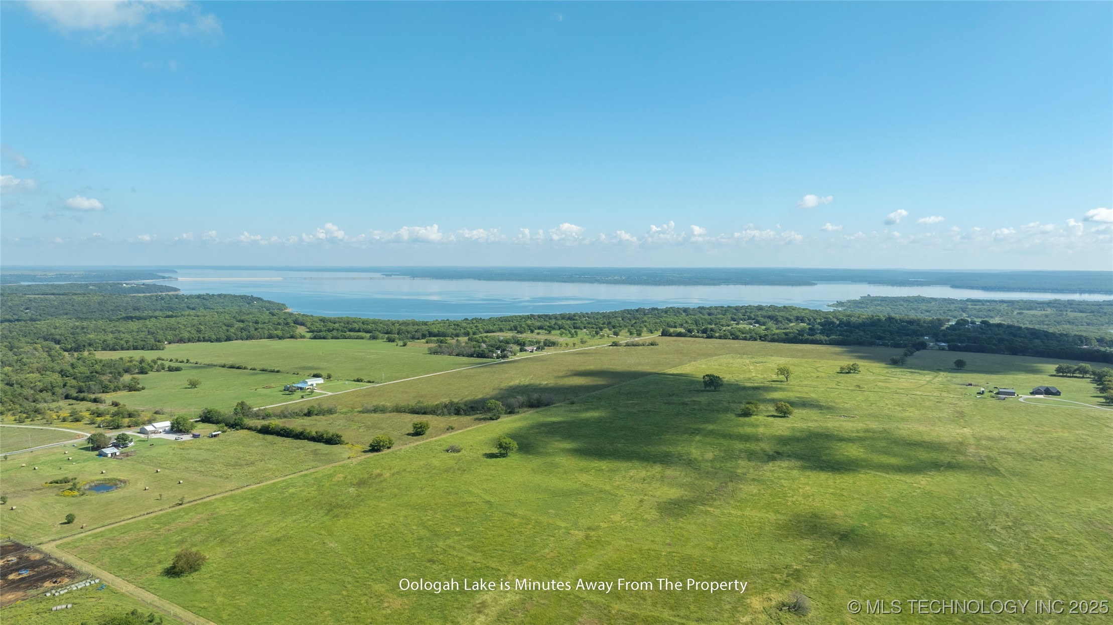 1102 S Catalina Drive Property Photo 11