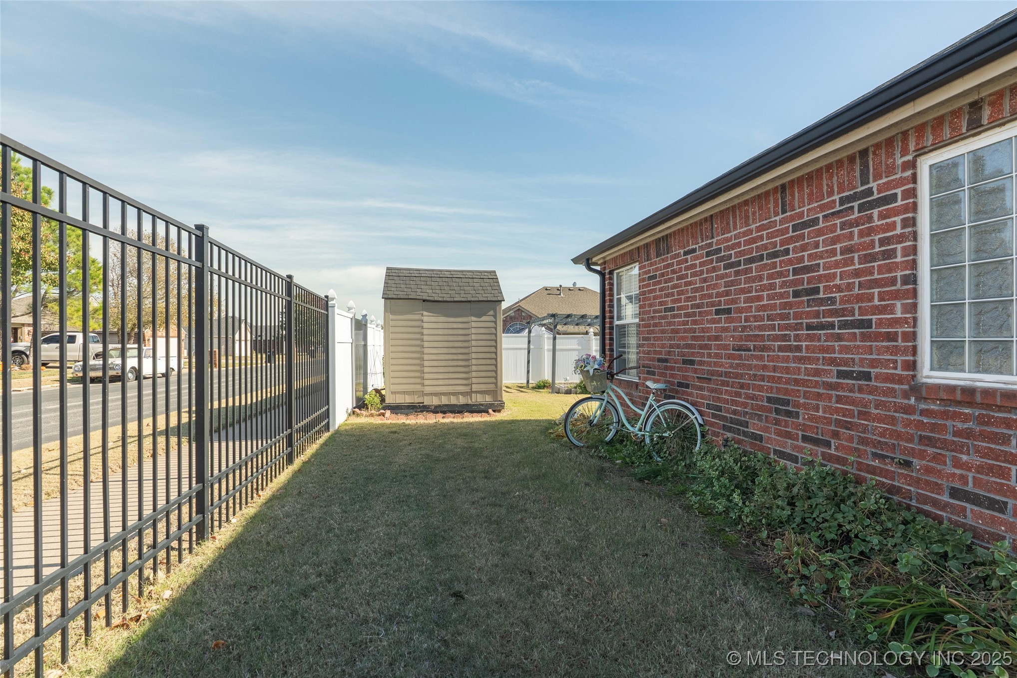 1102 S Catalina Drive Property Photo 45