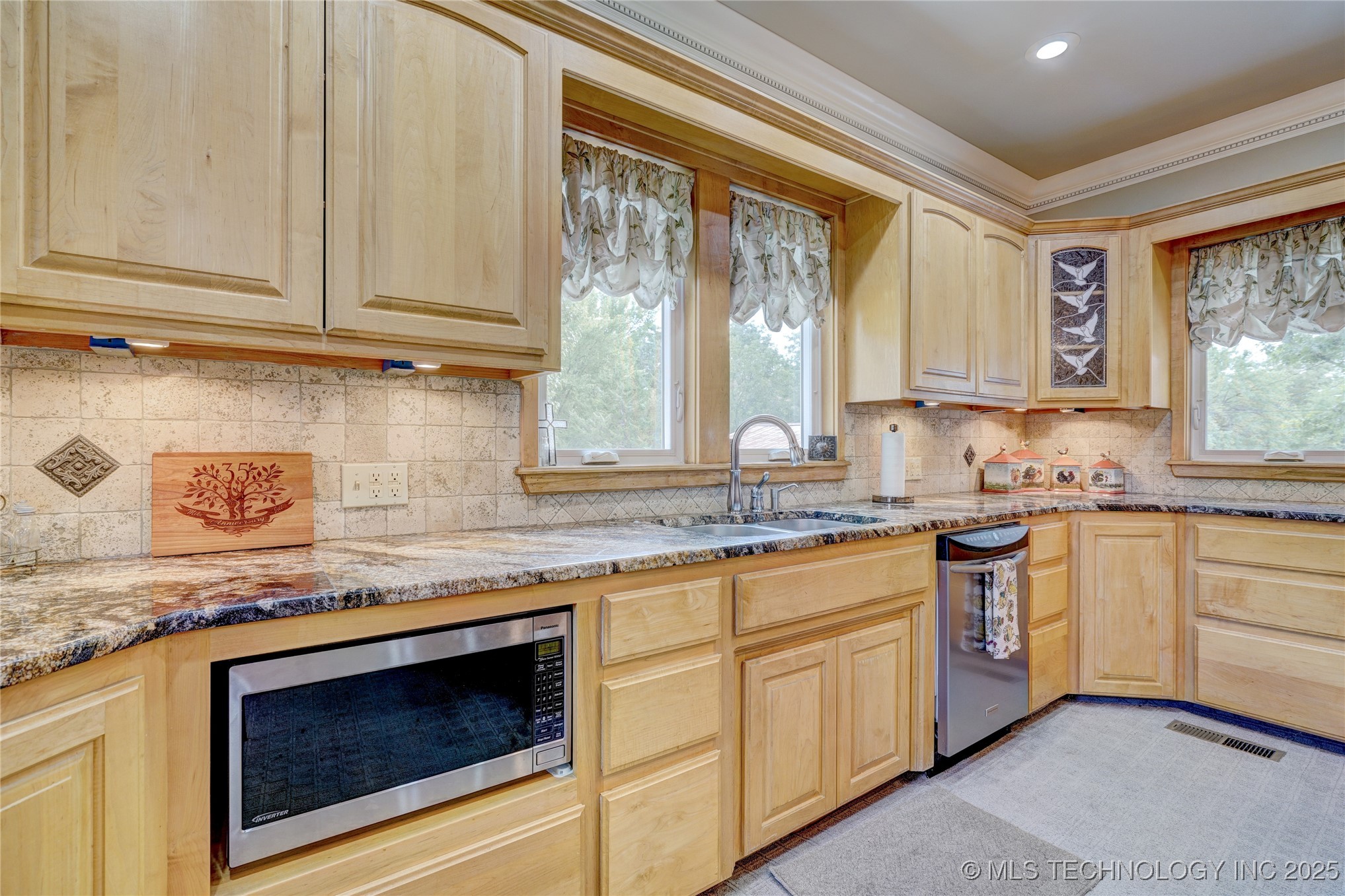 416130 E 1197 Road Property Photo 19