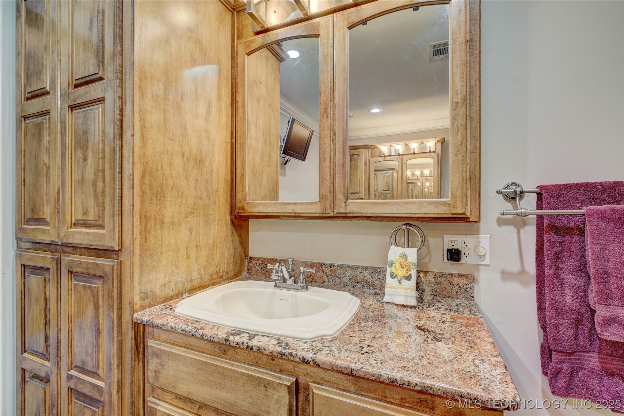 416130 E 1197 Road Property Photo 35