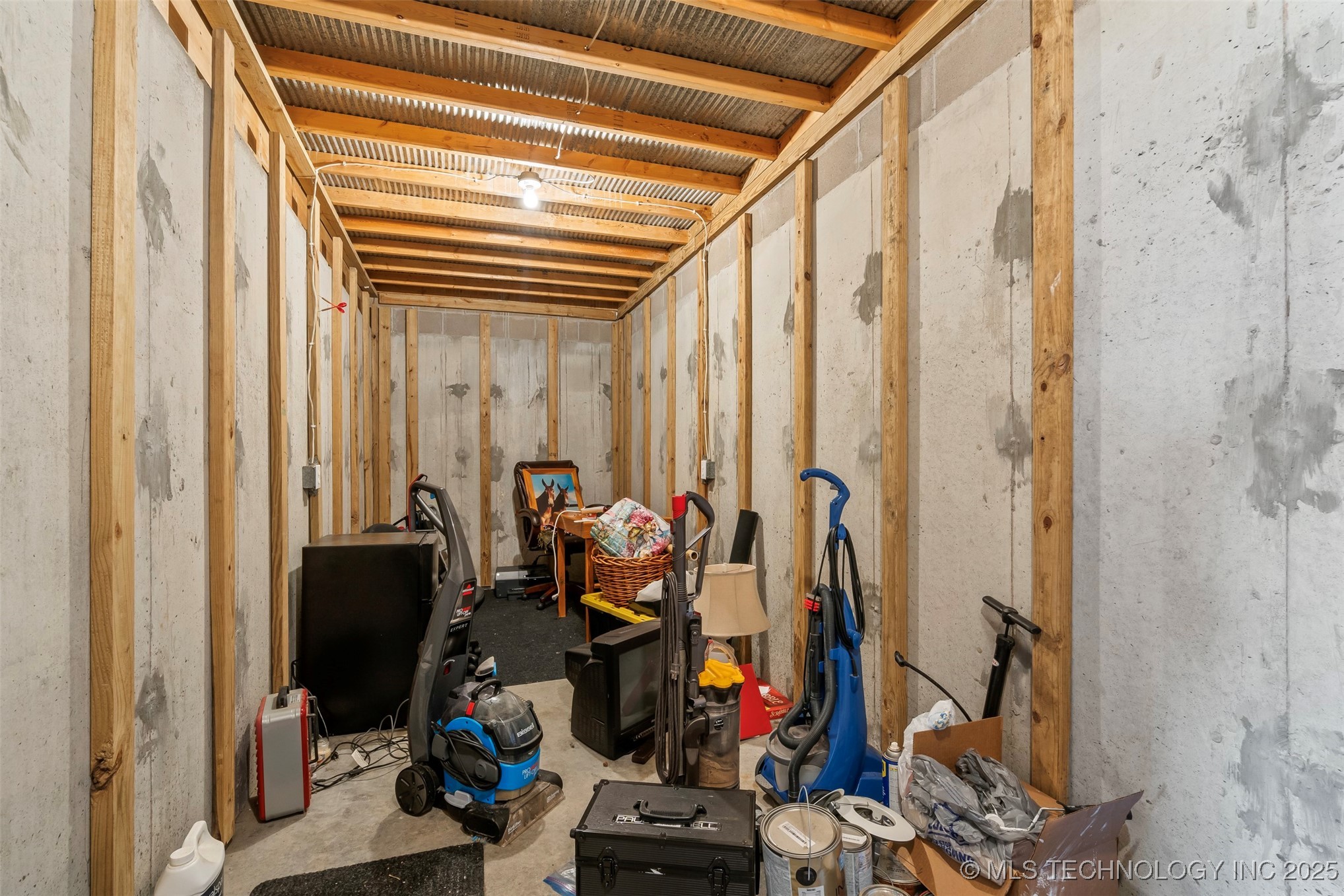 15495 Osage Hog Farm Property Photo 26