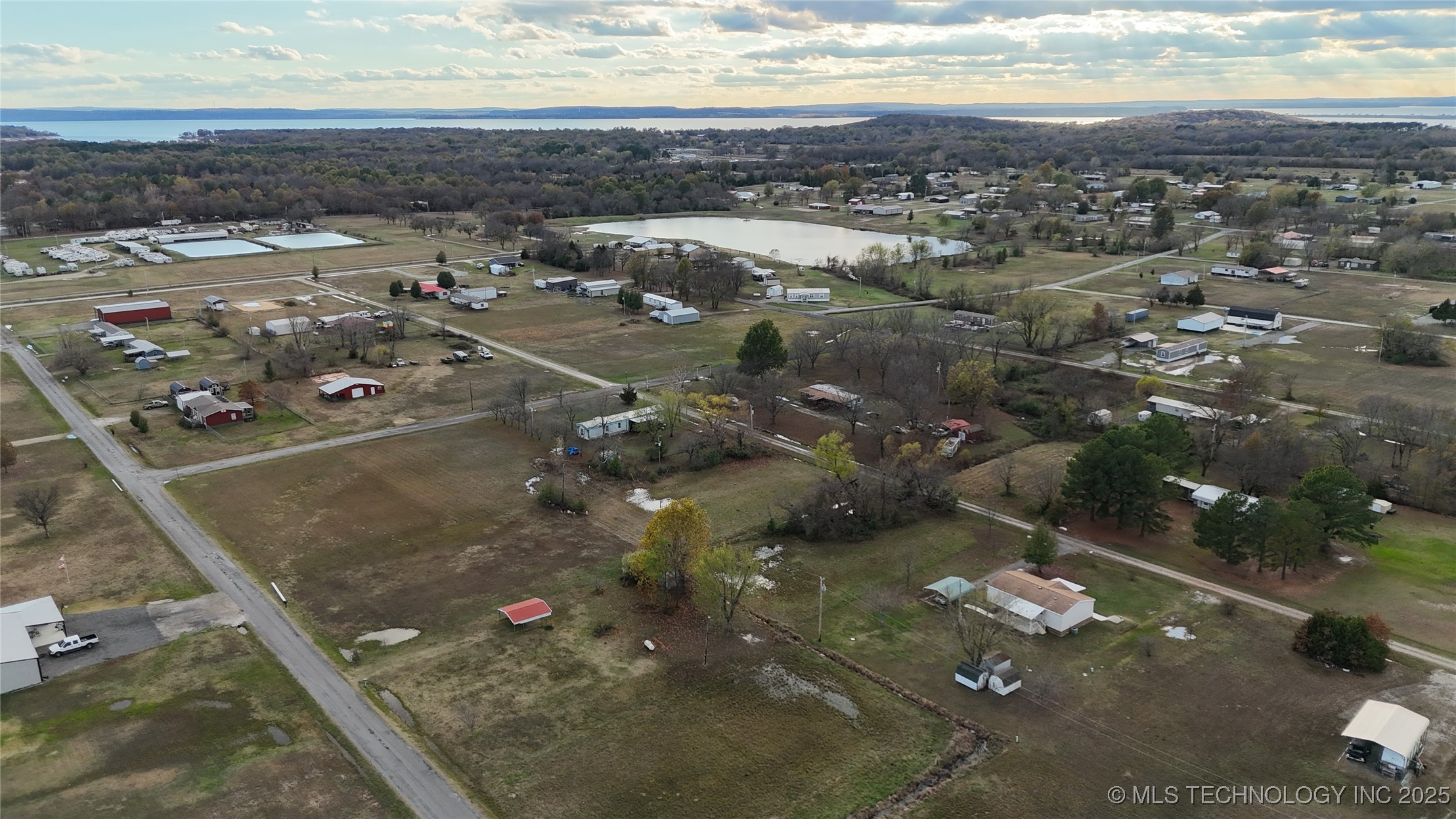 21 Tanglewood Property Photo 8