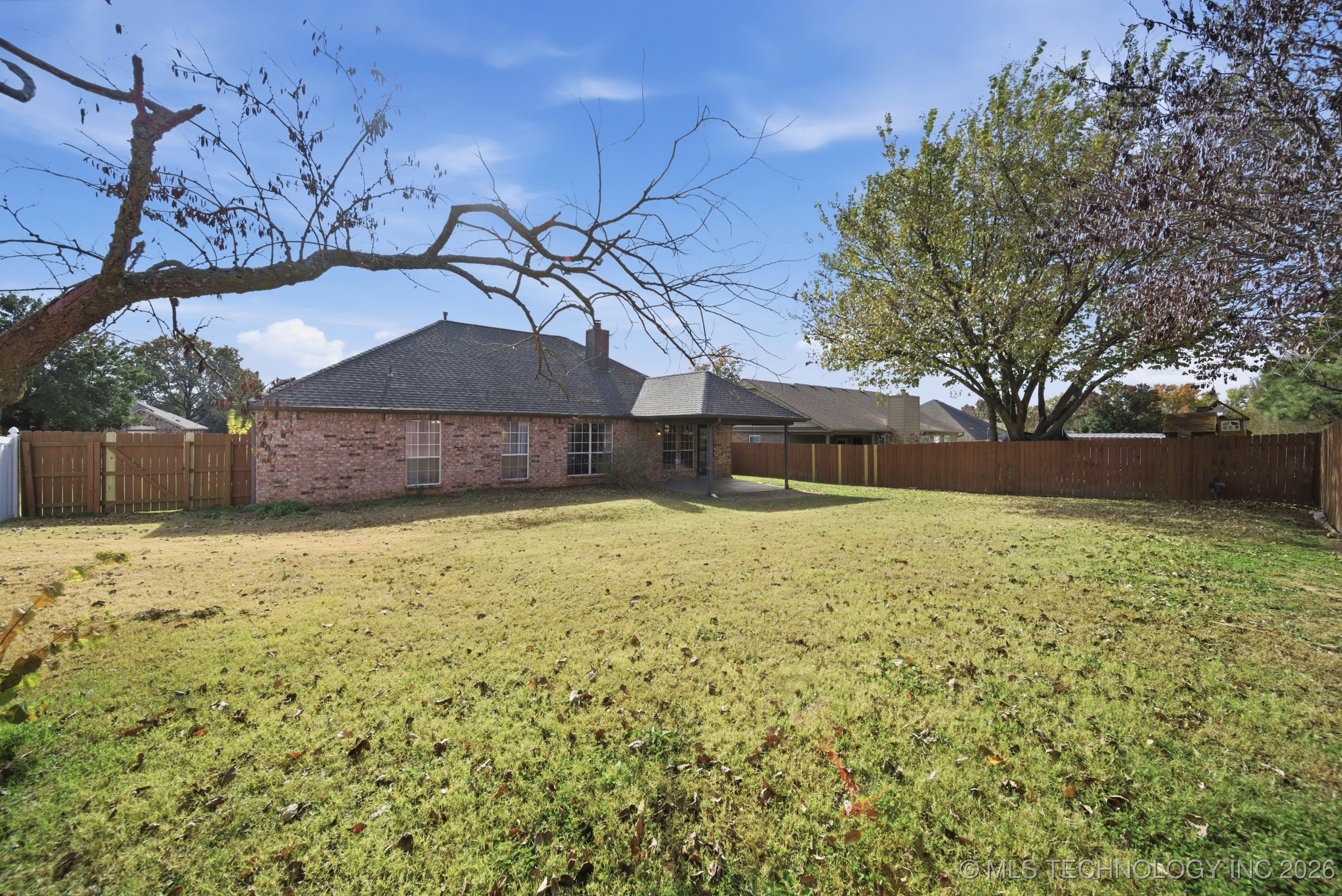 8208 E Madison Street Property Photo 34