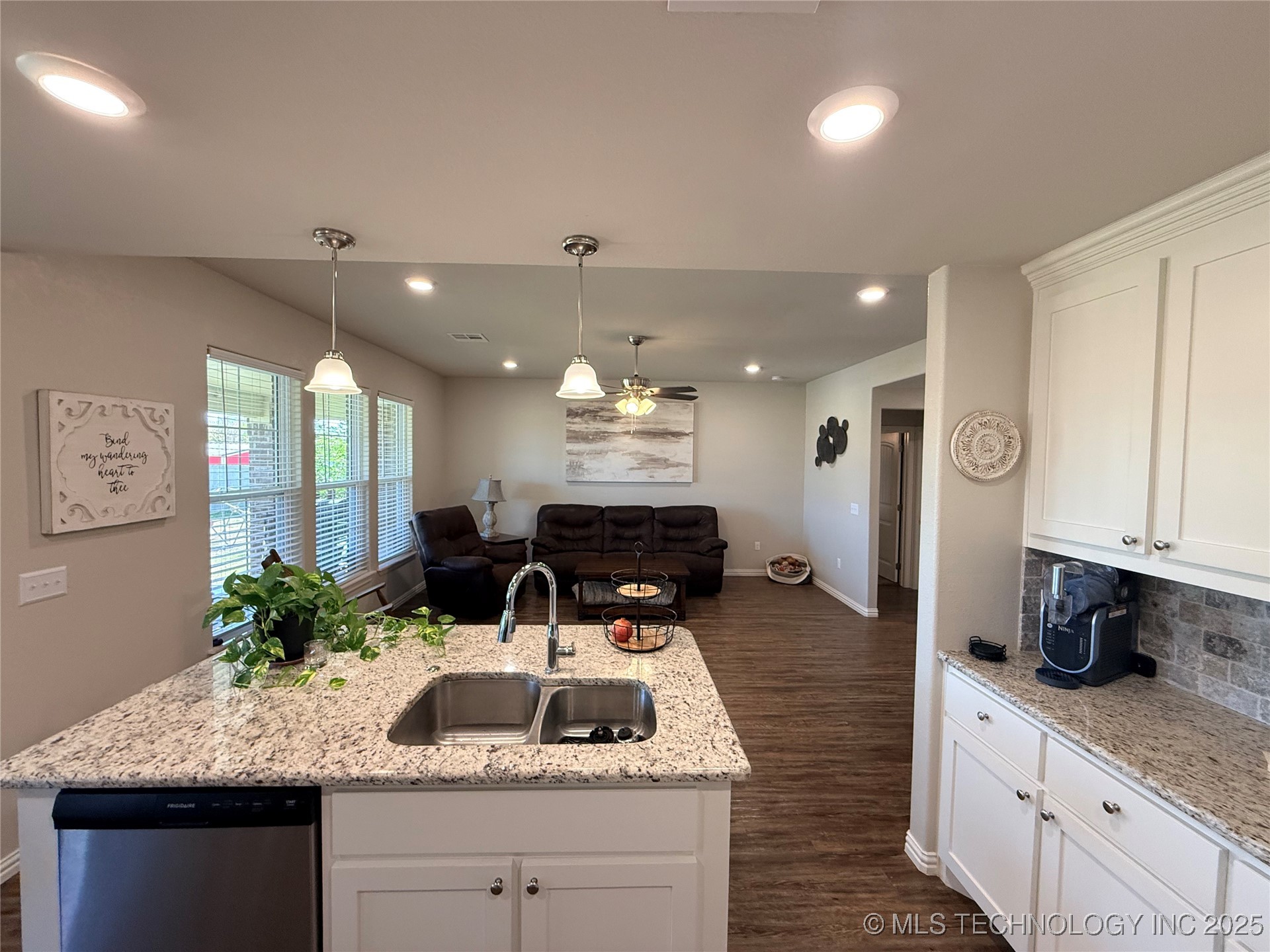 36 Autumn Run Property Photo 10