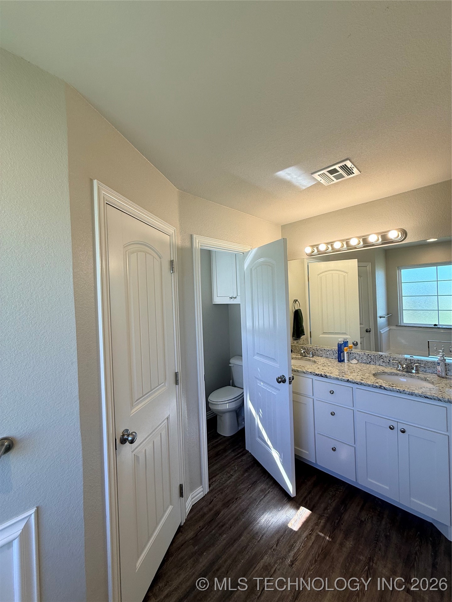 36 Autumn Run Property Photo 25