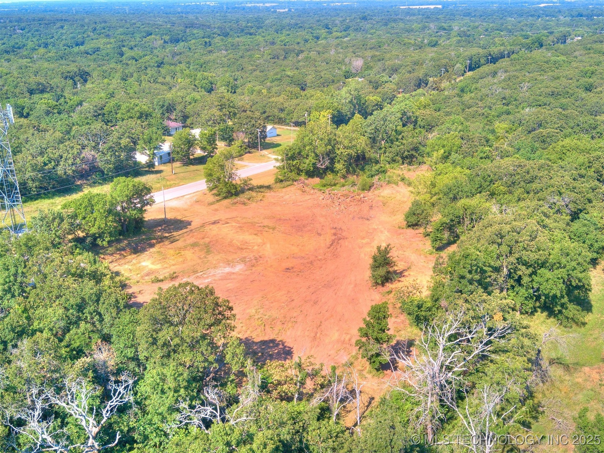 10055 E 590 Road Property Photo 8